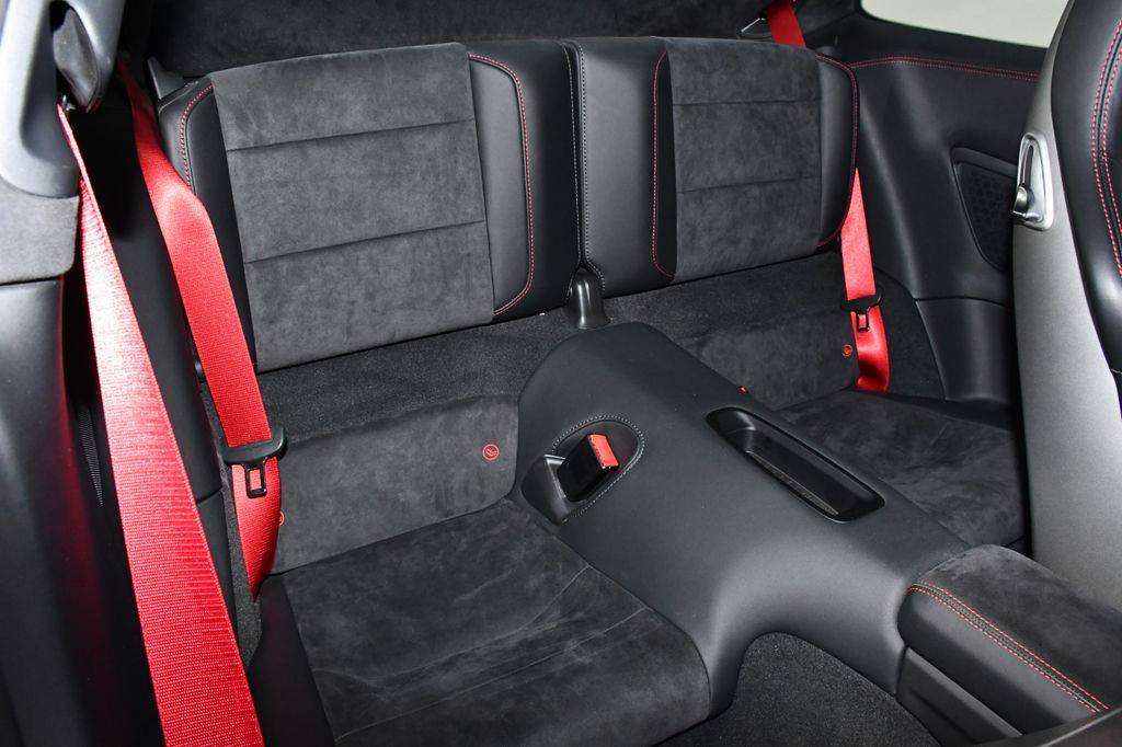 Acheter Porsche 911 Carrera 4 GTS à Nîmes dans le Gard