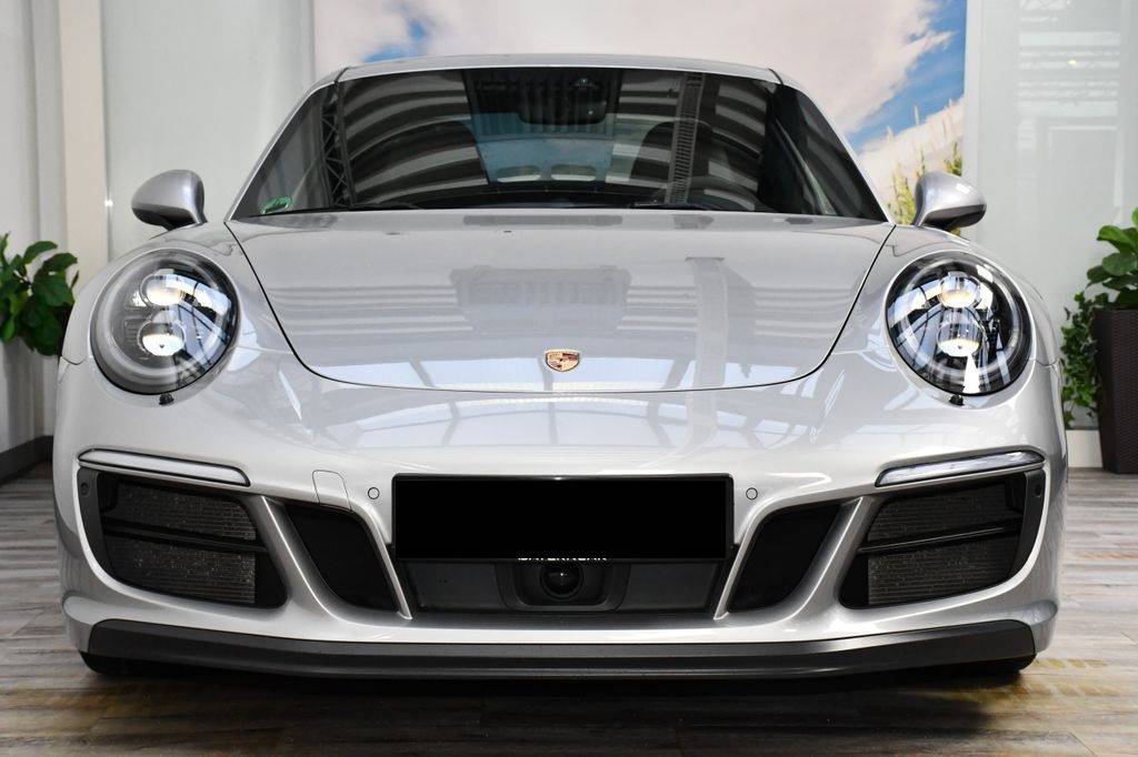 Acheter Porsche 911 Carrera 4 GTS à Nîmes dans le Gard