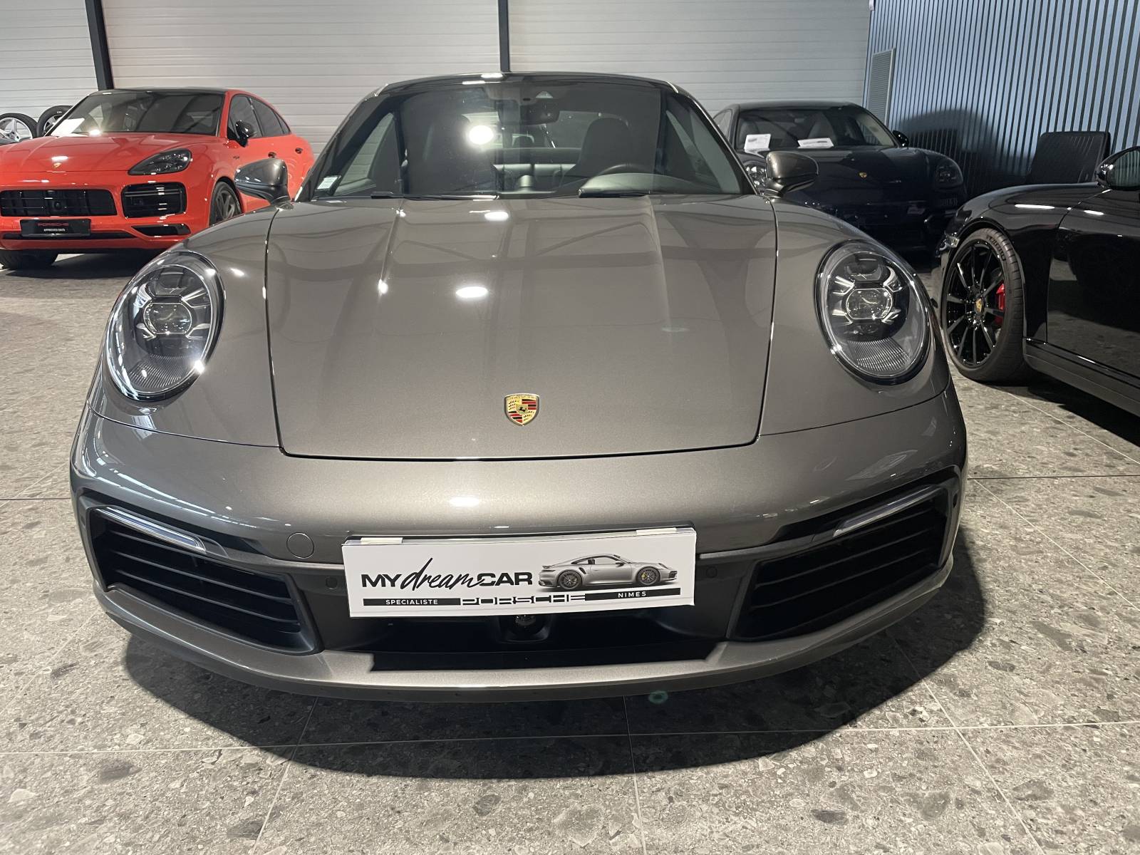 Porsche Carrera 4S type 992 en stock chez My Dream Car à Nîmes