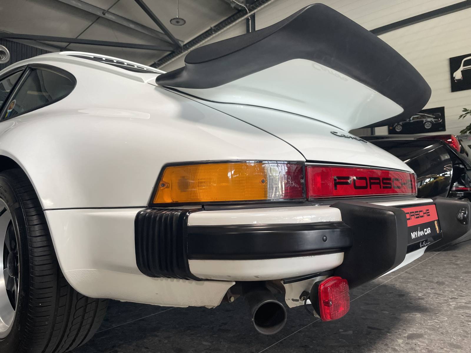 Vente Porsche 911 3.2 Carrera dans le Gard – disponible chez MY DREAM CAR