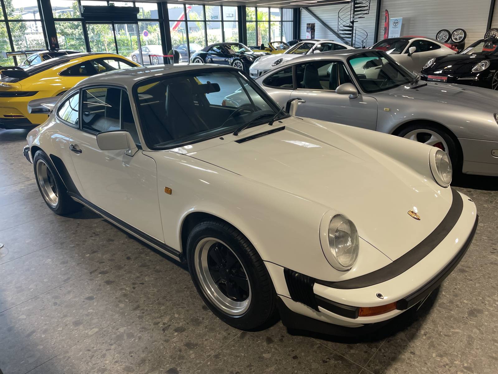 Superbe 911 Carrera 3.2 d’occasion en vente dans le Gard (30)