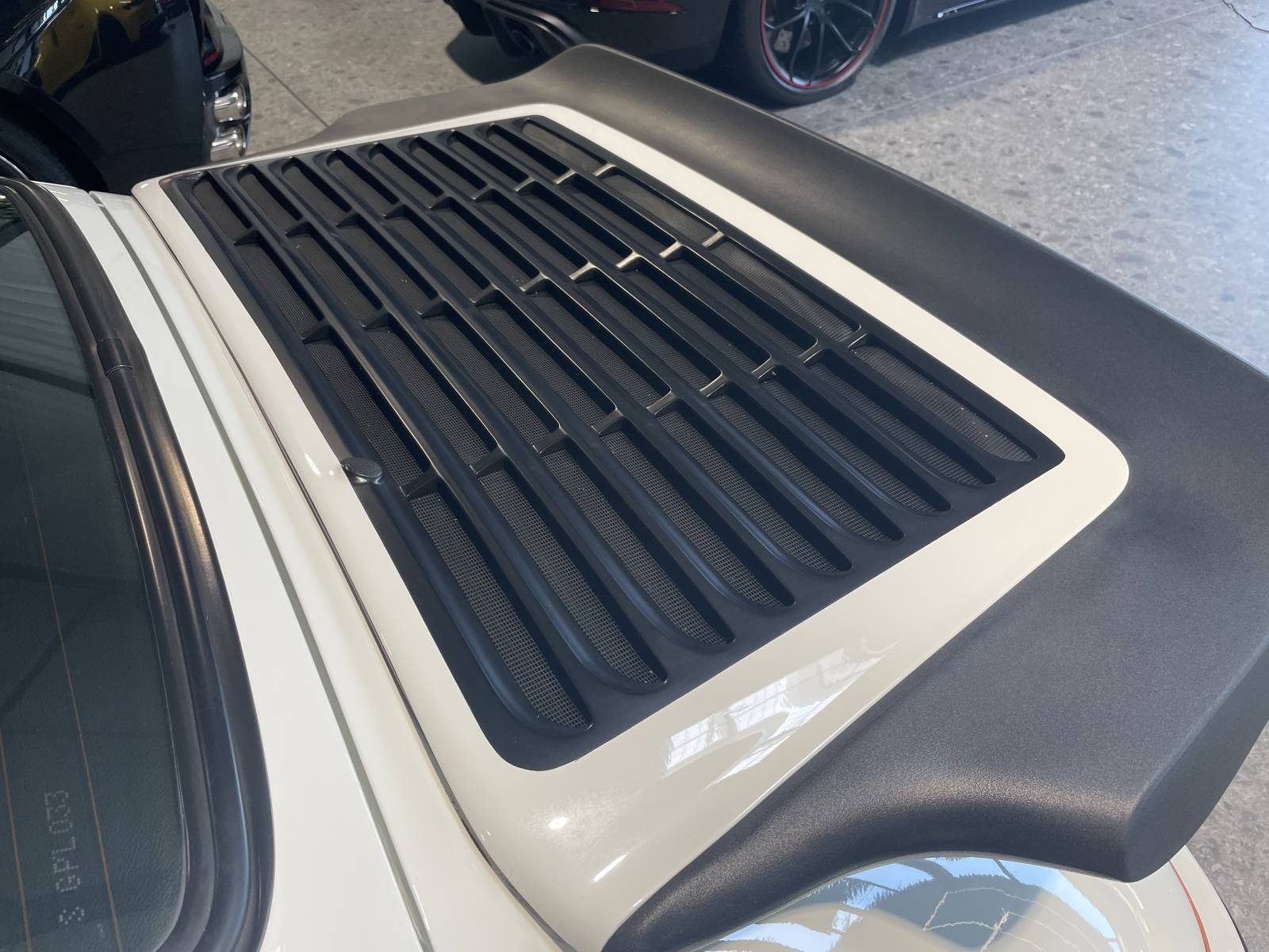 Porsche 911 3.2 Carrera d’époque à vendre à Nîmes dans le sud de la France