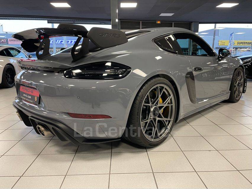 Acheter une Porsche Cayman à Nîmes dans le Gard