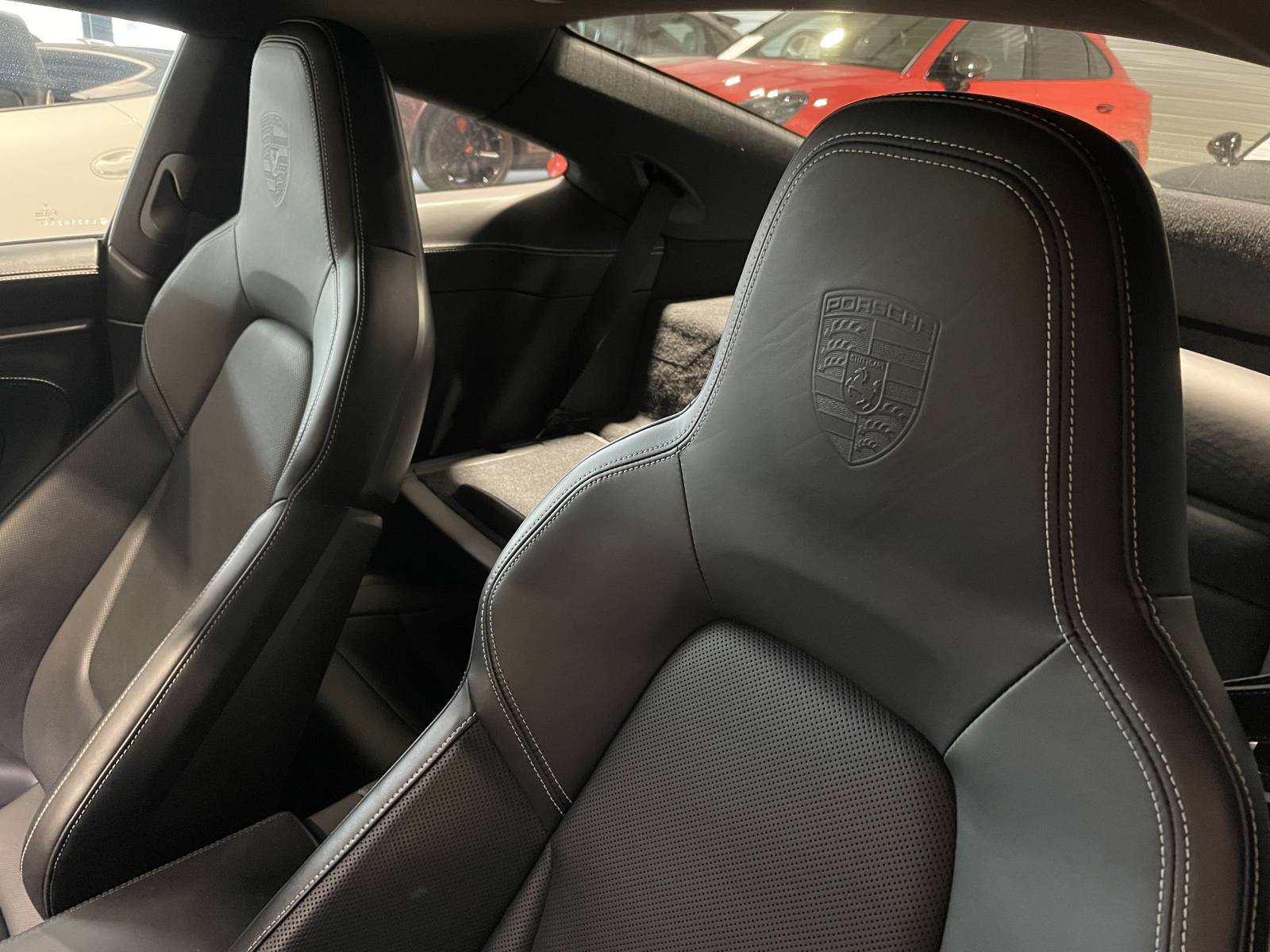 Superbe Porsche 911 4S type 992 d’occasion à Nîmes dans le 30