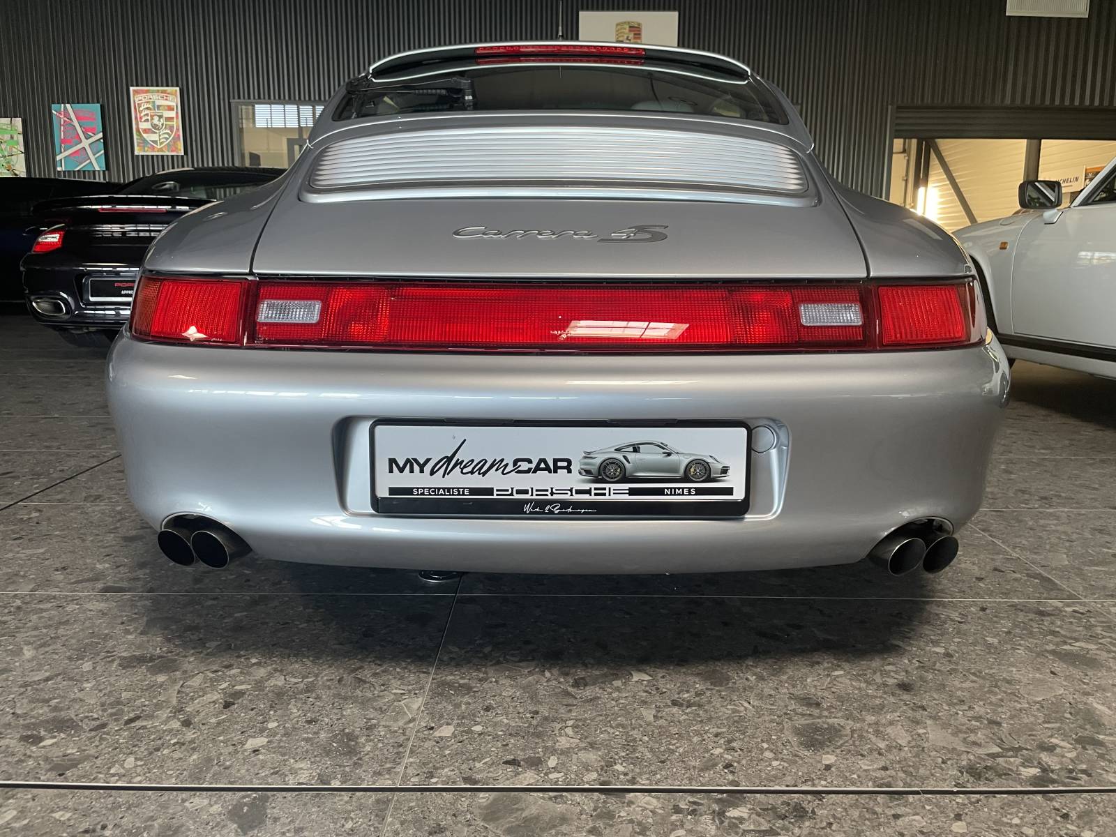 Porsche 993 Carrera 4S à découvrir chez un professionnel à Nîmes