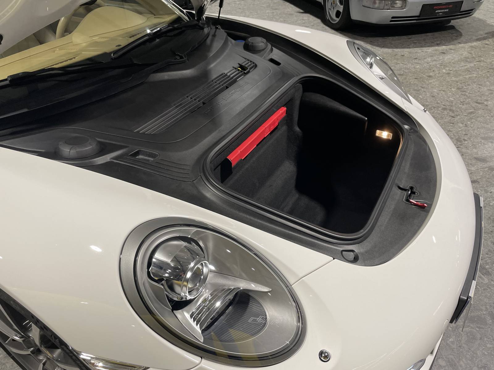 Ligne sublime, performances époustouflantes: 991 Carrera S à vendre.