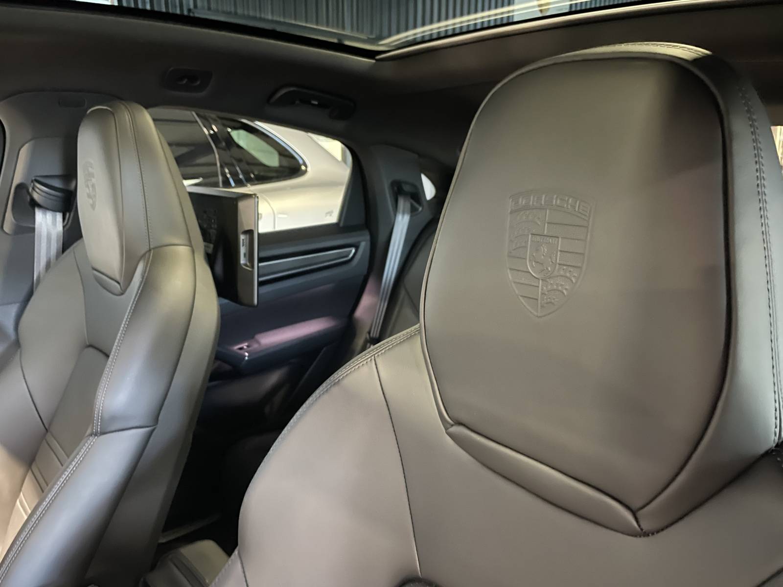 MY DREAM CAR : votre concessionnaire Porsche de référence dans le Gard à Nîmesà.
