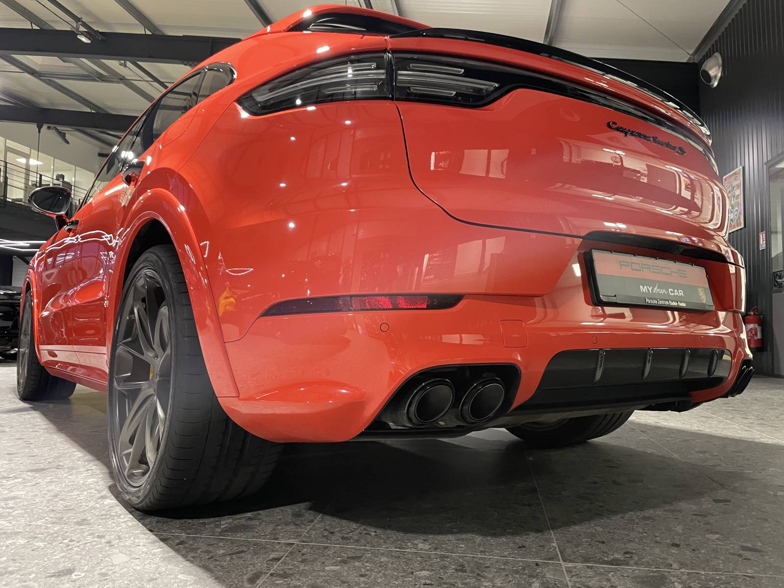Nîmes s'enflamme pour la nouvelle Porsche Cayenne Coupé. Venez la découvrir chez MY DREAM CAR.