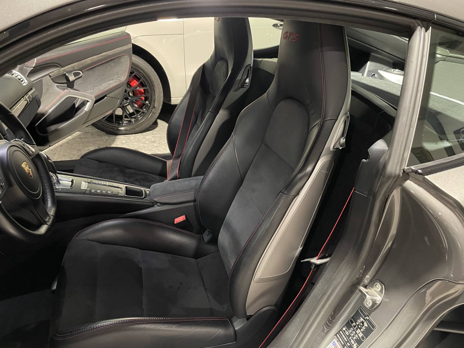 Financement et reprise possibles. Profitez de nos offres chez MY DREAM CAR.