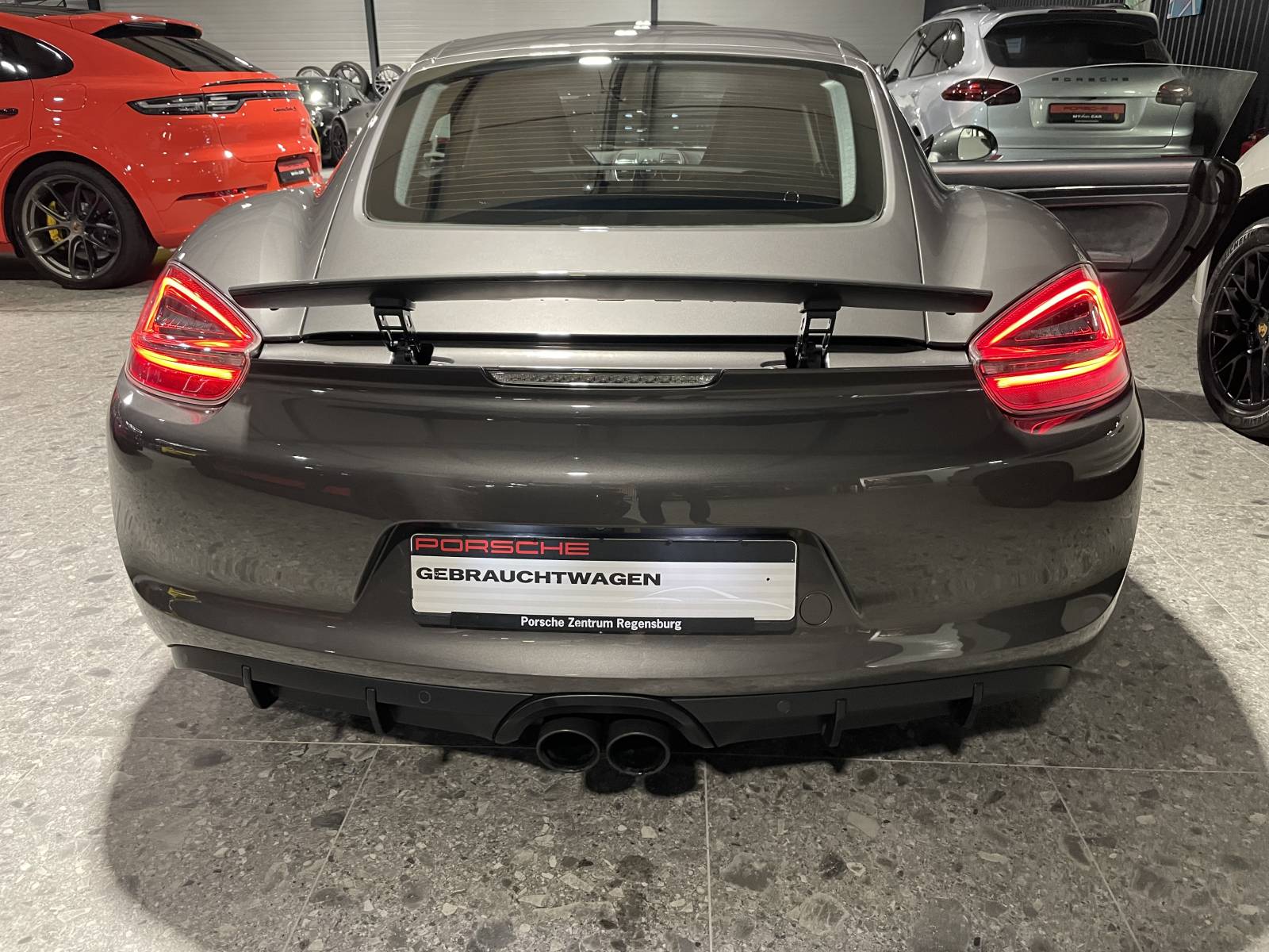 Véhicule révisé et garanti. Confiez-vous à MY DREAM CAR.