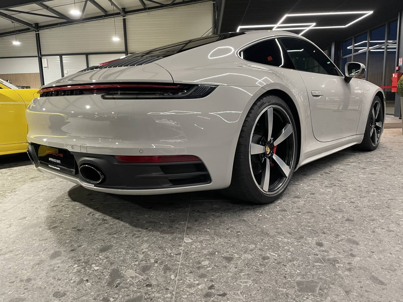 Porsche 992 Carrera 4S d'occasion à la vente à Nîmes dans le Gard