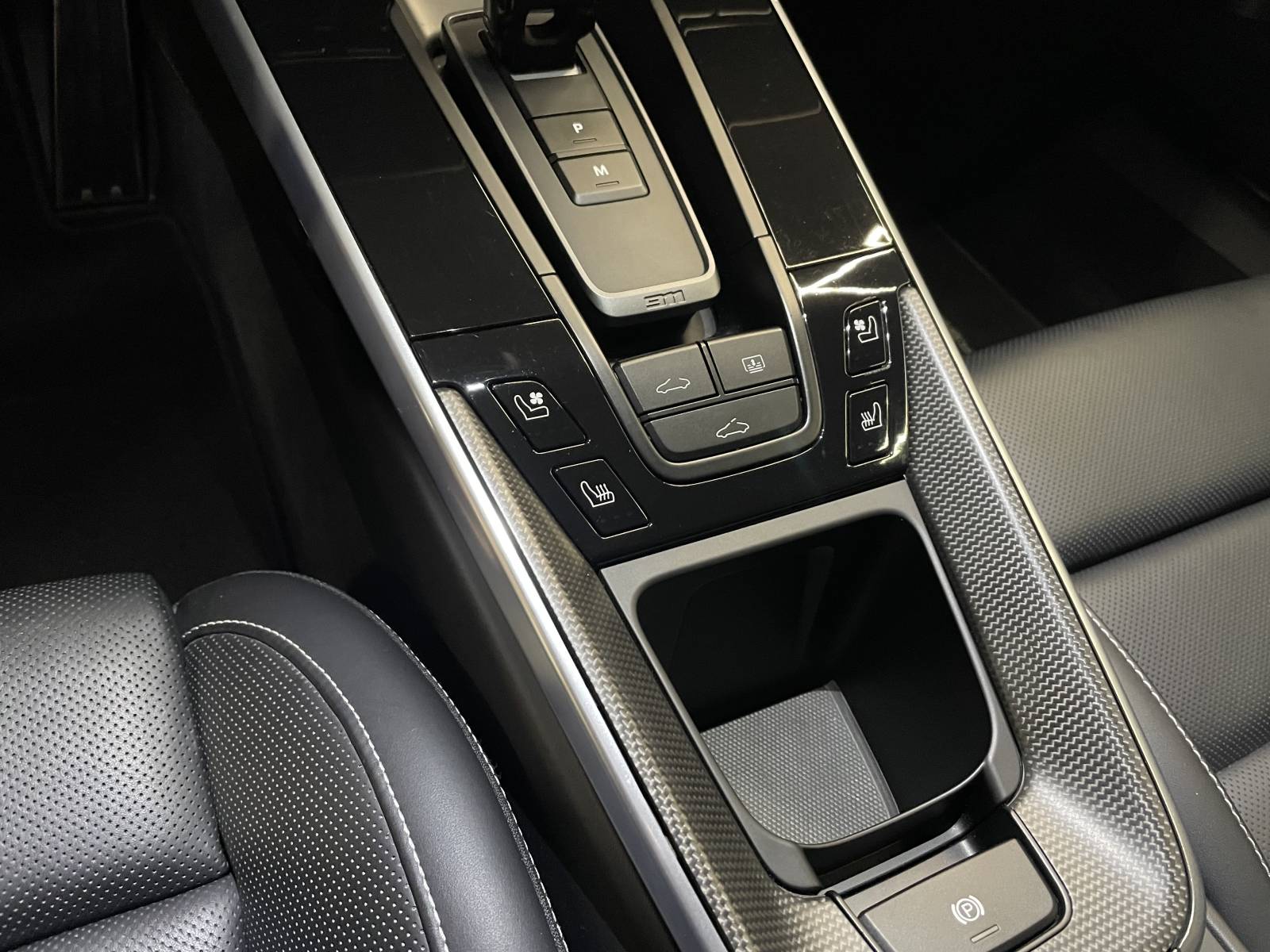 Porsche 992 Carrera 4S d'occasion à la vente à Nîmes dans le Gard