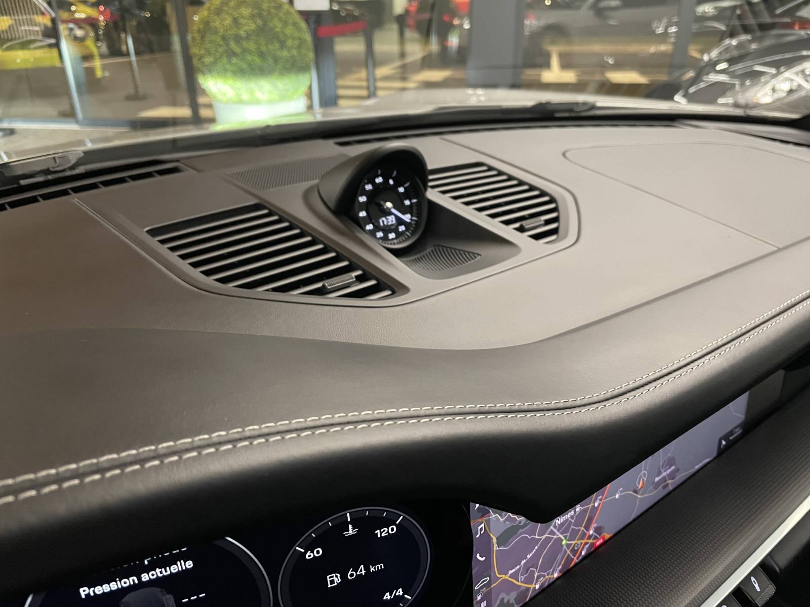 Porsche 992 Carrera 4S d'occasion à la vente à Nîmes dans le Gard