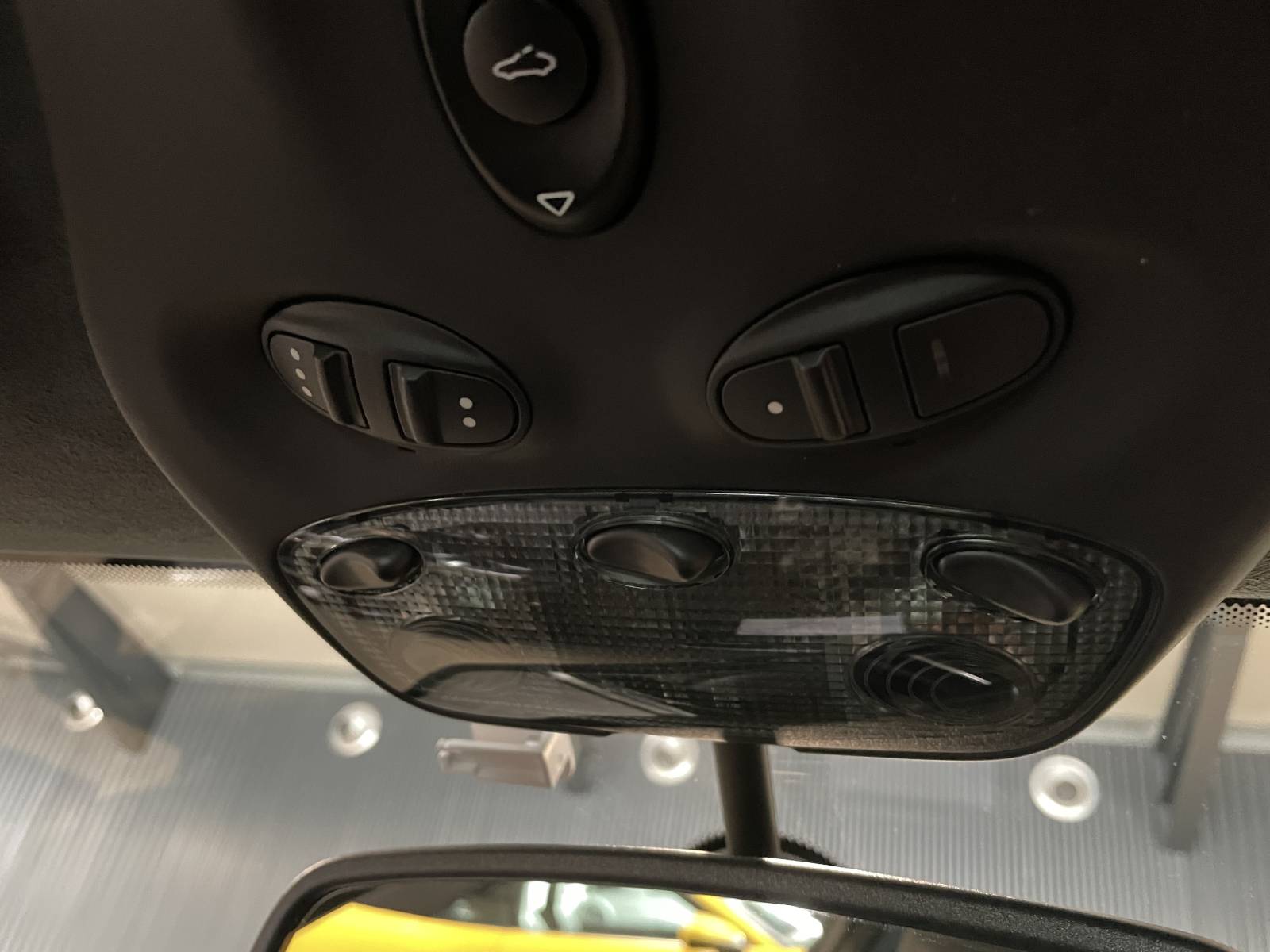 Porsche 997 Carrera 4S : l'alliance parfaite entre sportivité et élégance, à vendre près d'Avignon.