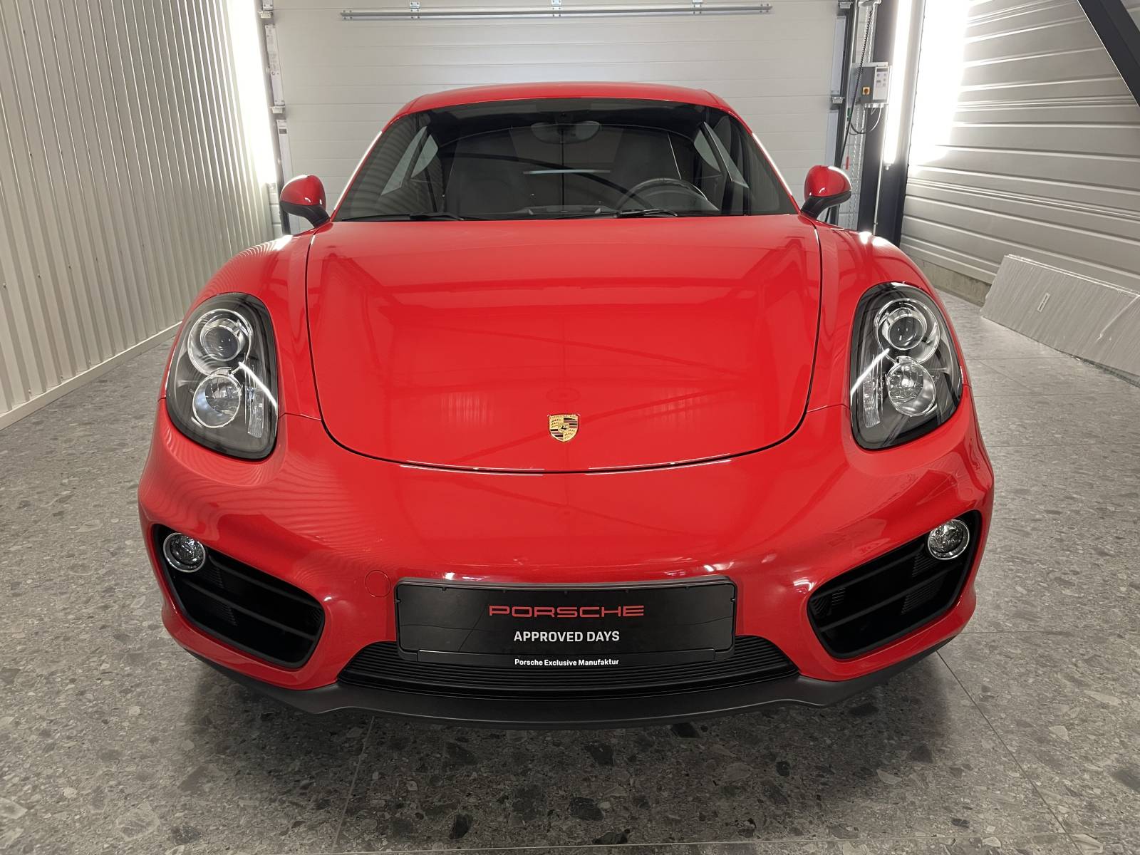 MY DREAM CAR : Porsche Cayman 981 disponible.