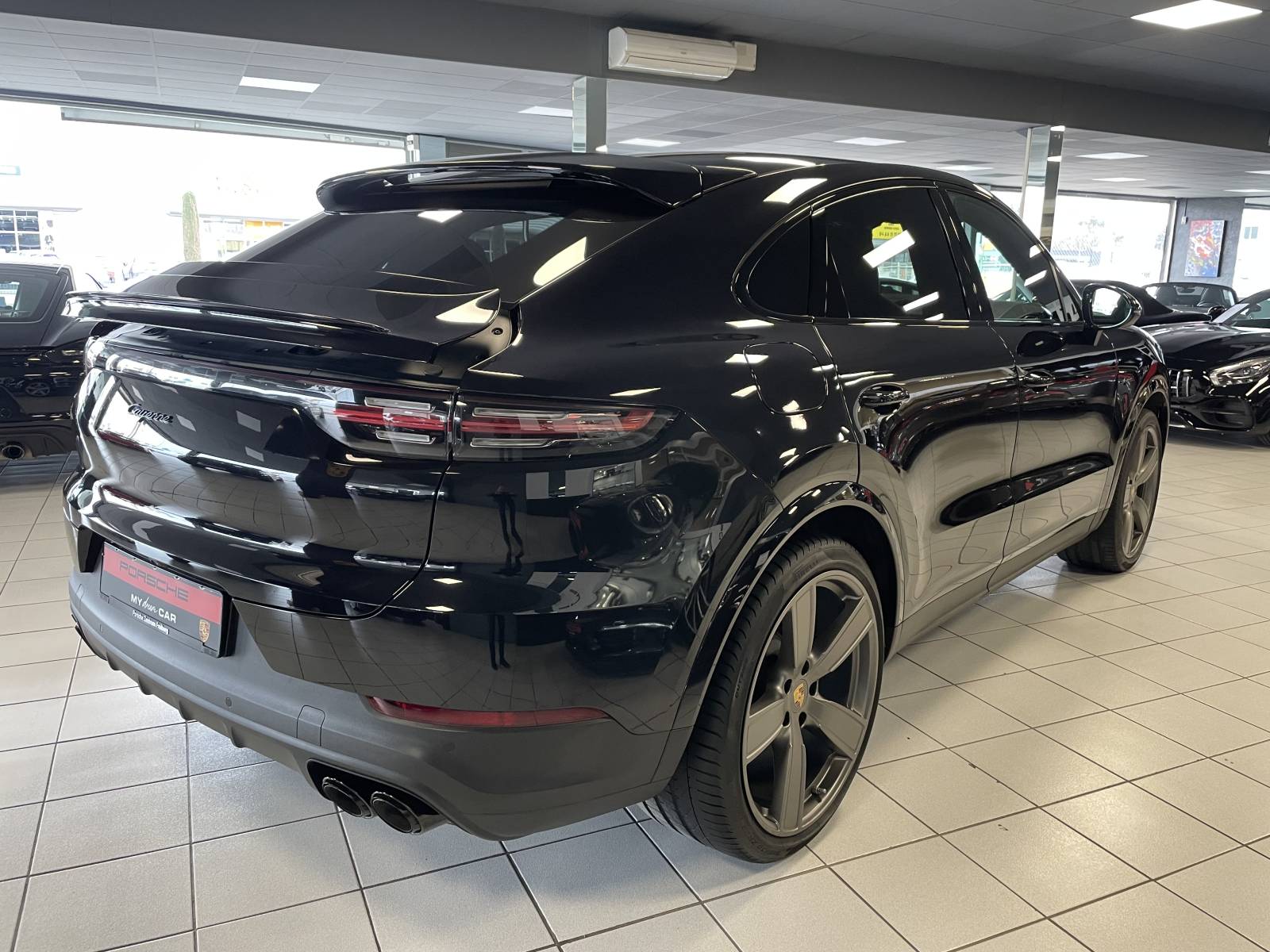 Porsche Cayenne III COUPE 3.0 V6 462 E-HYBRID à la vente à Nîmes dans le Gard