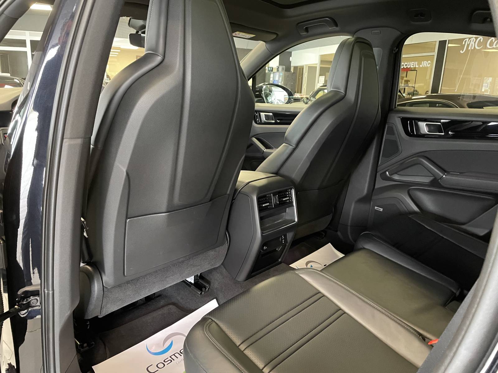 Porsche Cayenne III COUPE 3.0 V6 462 E-HYBRID à la vente à Nîmes dans le Gard