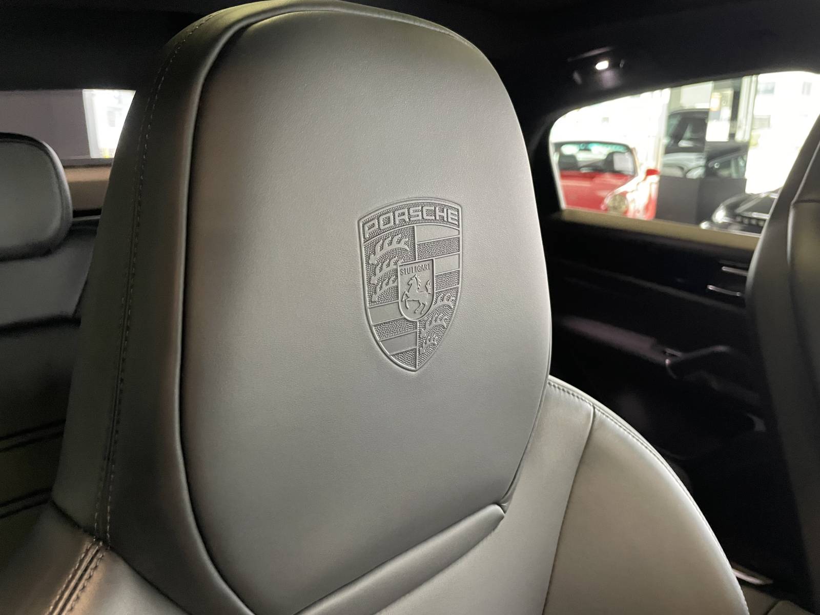 Porsche Cayenne III COUPE 3.0 V6 462 E-HYBRID à la vente à Nîmes dans le Gard