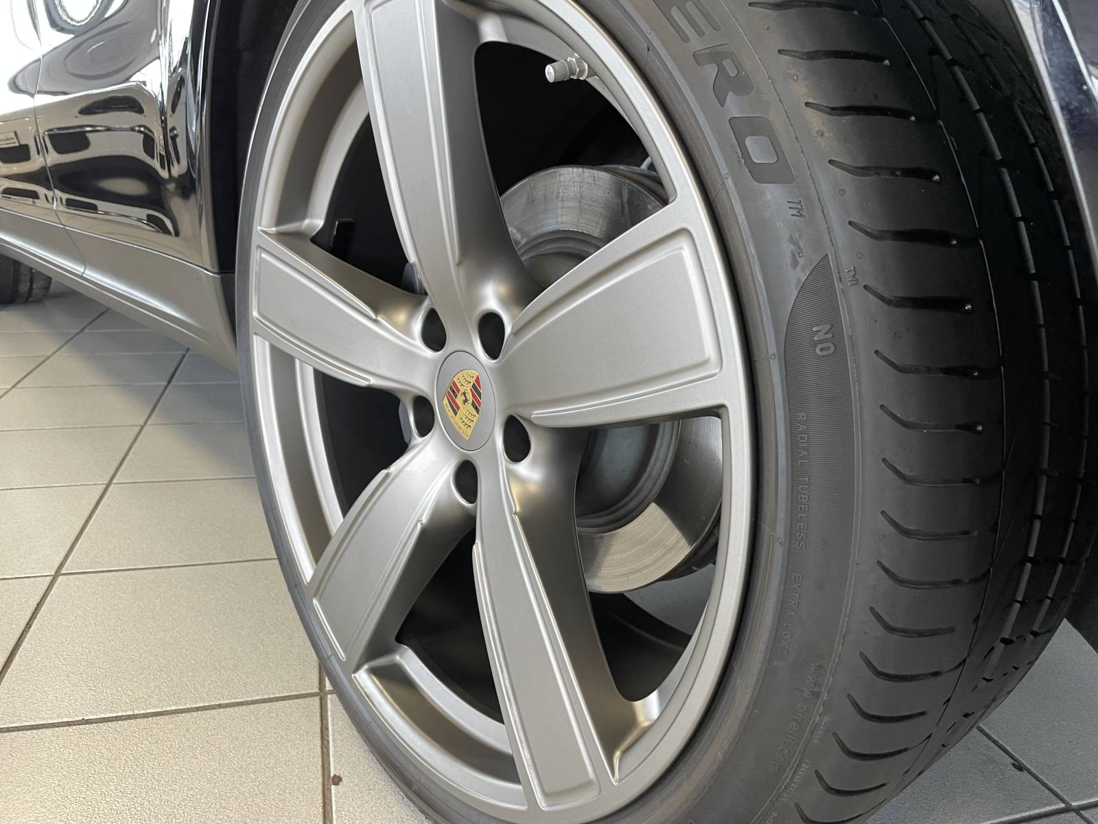 Porsche Cayenne III COUPE 3.0 V6 462 E-HYBRID à la vente à Nîmes dans le Gard