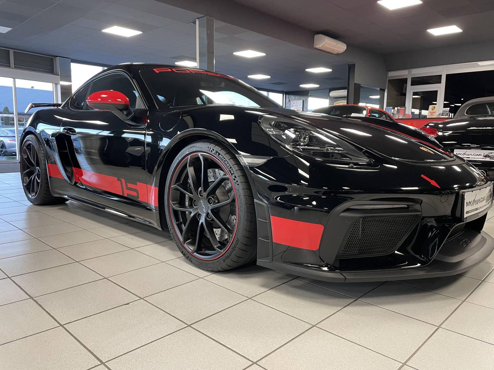 PORSCHE 718 CAYMAN GT4 SPORT CUP EDITION LIMITED - Garage Porsche