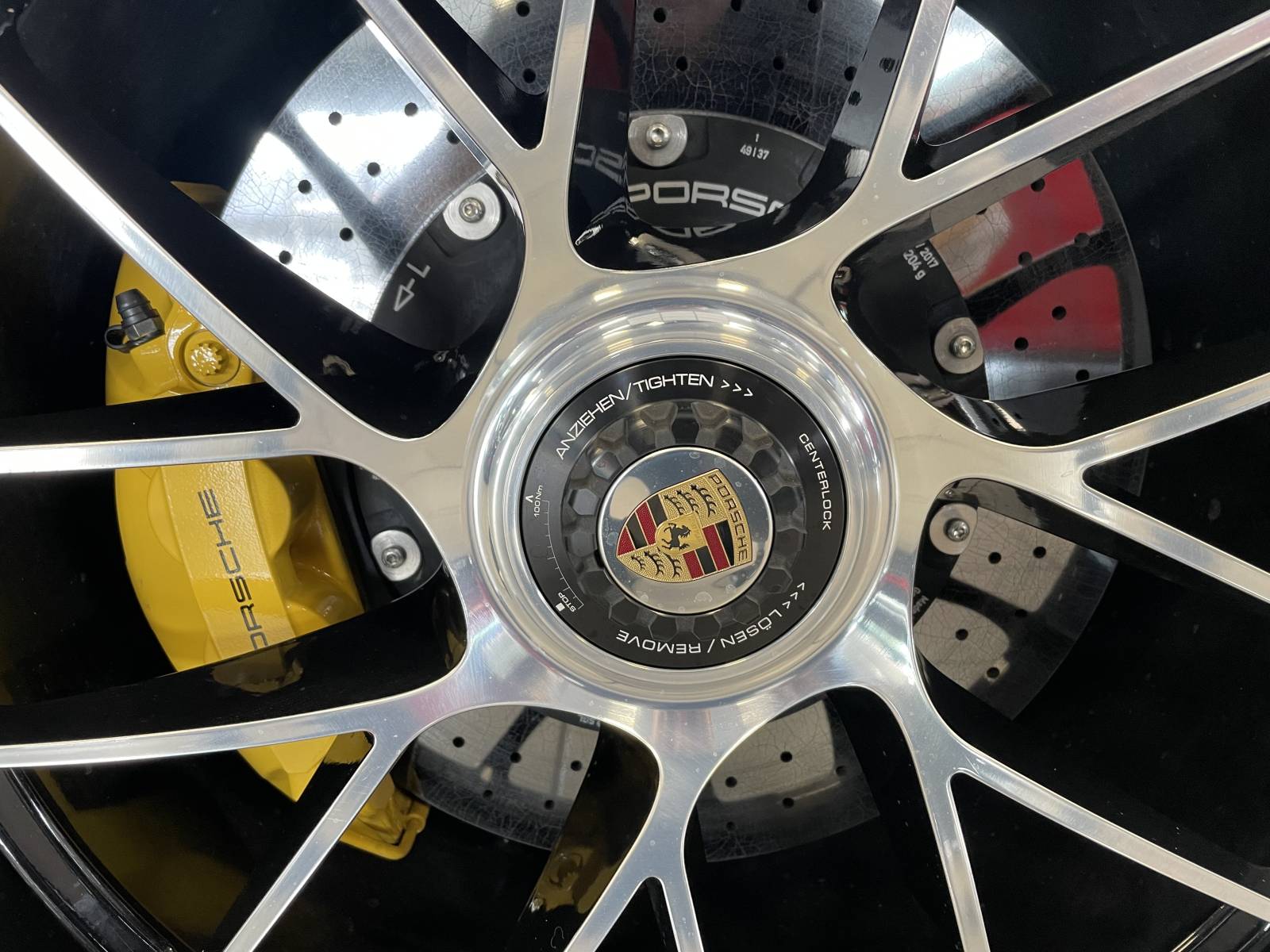 PORSCHE 911 TURBO S 991