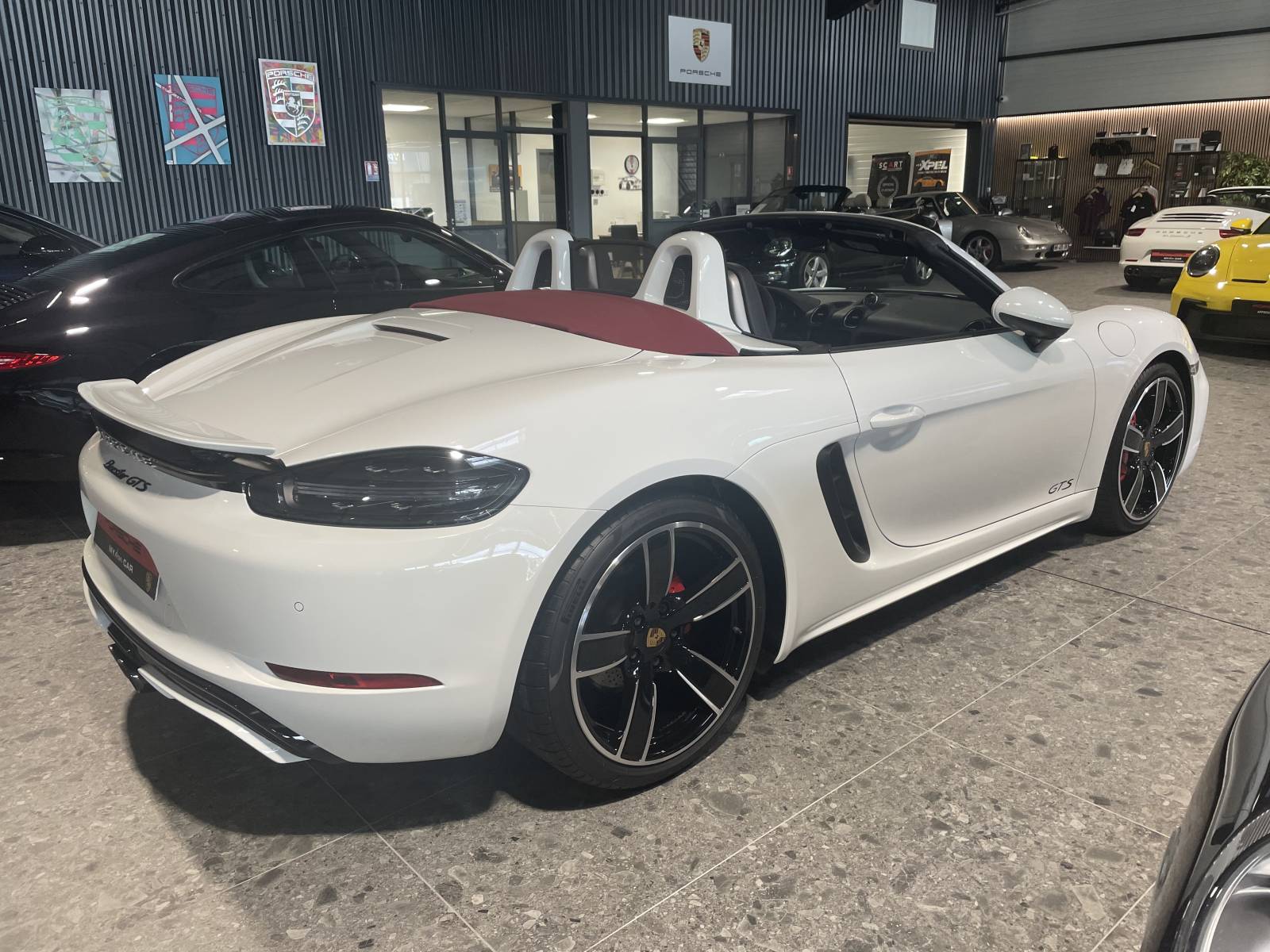 Vente 718 Boxster GTS occasion Nîmes Gard : performance et élégance.