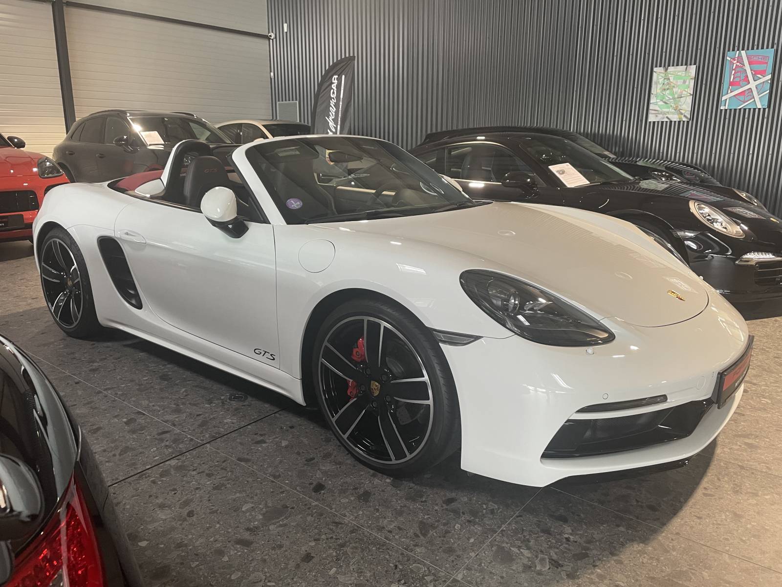 Achat d'occasion : Porsche 718 Boxster GTS, votre future sportive dans le Gard.