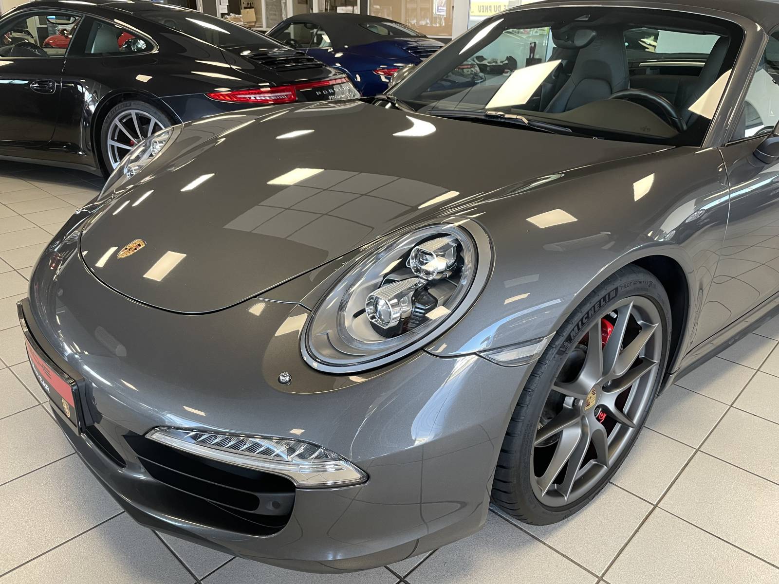 Achetez votre Porsche 991 Targa 4S aujourd'hui chez MY DREAM CAR près de  Arles.