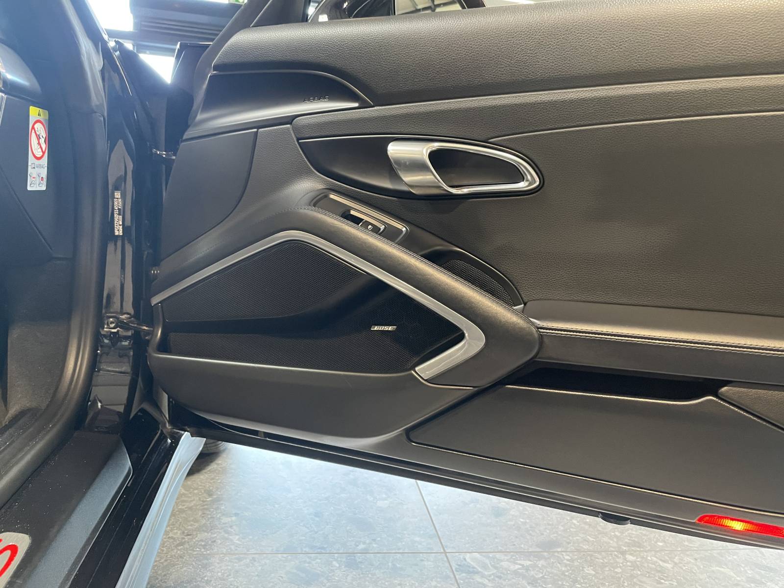 Pour l'achat d'une Porsche 991 Carrera 4S Cabriolet d'occasion, faites confiance à notre annonce à Avignon, Vaucluse.