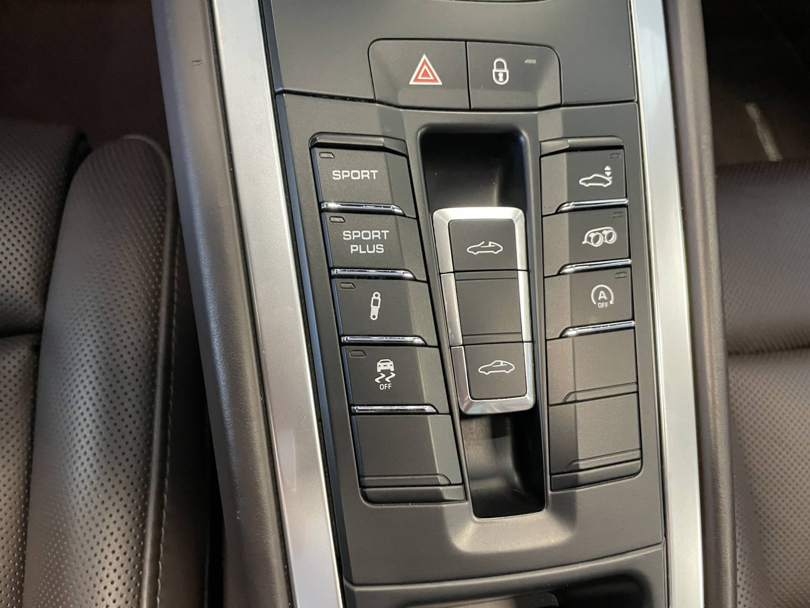 Financez votre Porsche 991 Targa 4S et réalisez votre rêve.
