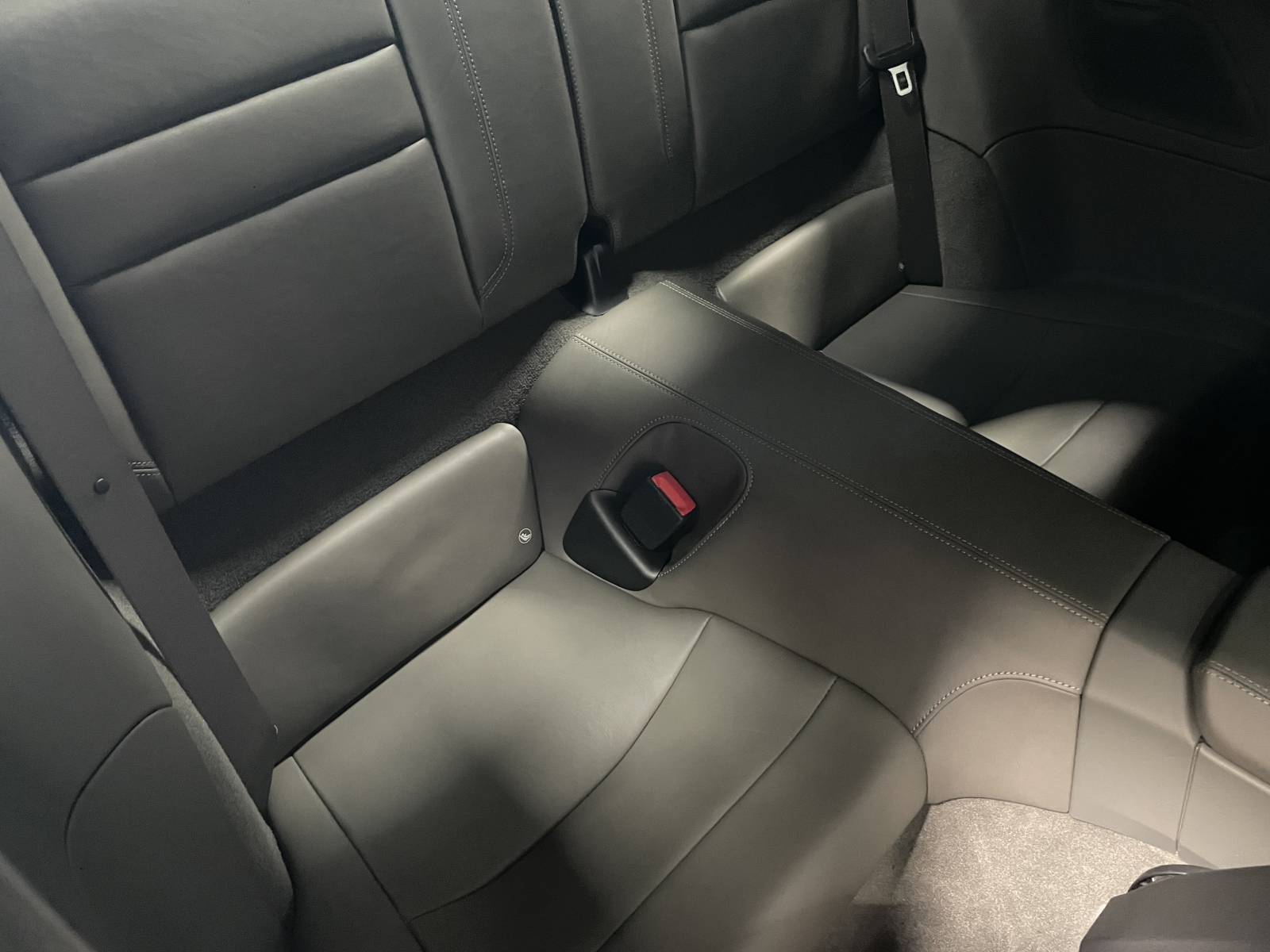 Porsche Carrera 4S PDK8 en superbe état disponible à Nîmes