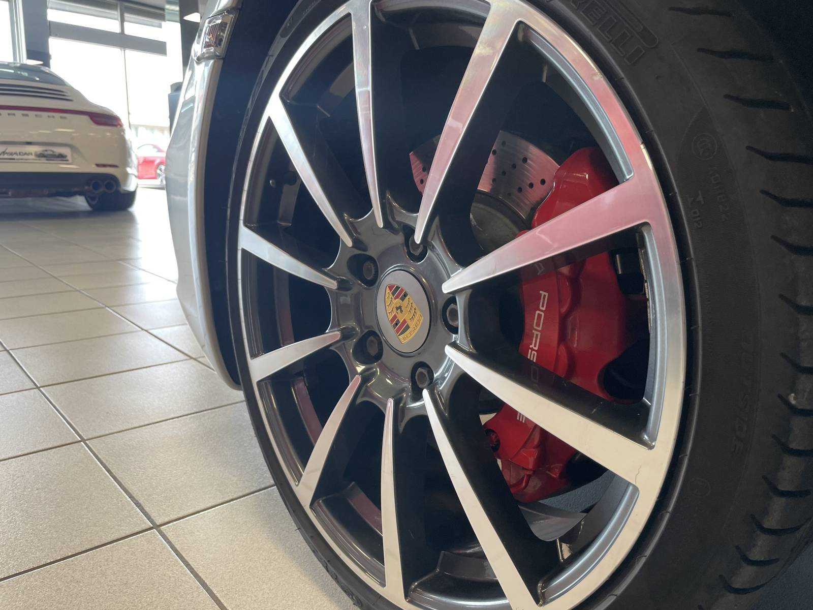 Porsche  991 3.8 400 Carrera 4S PDK tout proche de Uzès dans le Gard