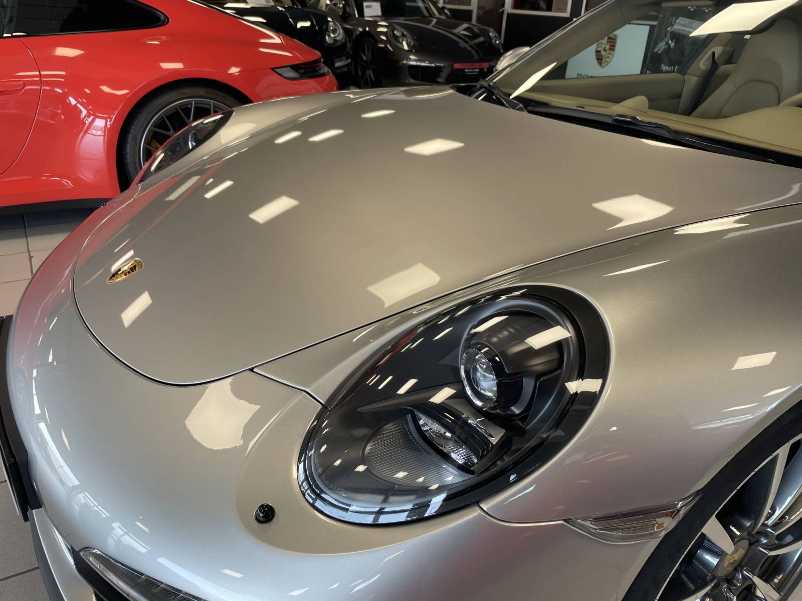 Porsche  991 3.8 400 Carrera 4S PDK tout proche de Uzès dans le Gard