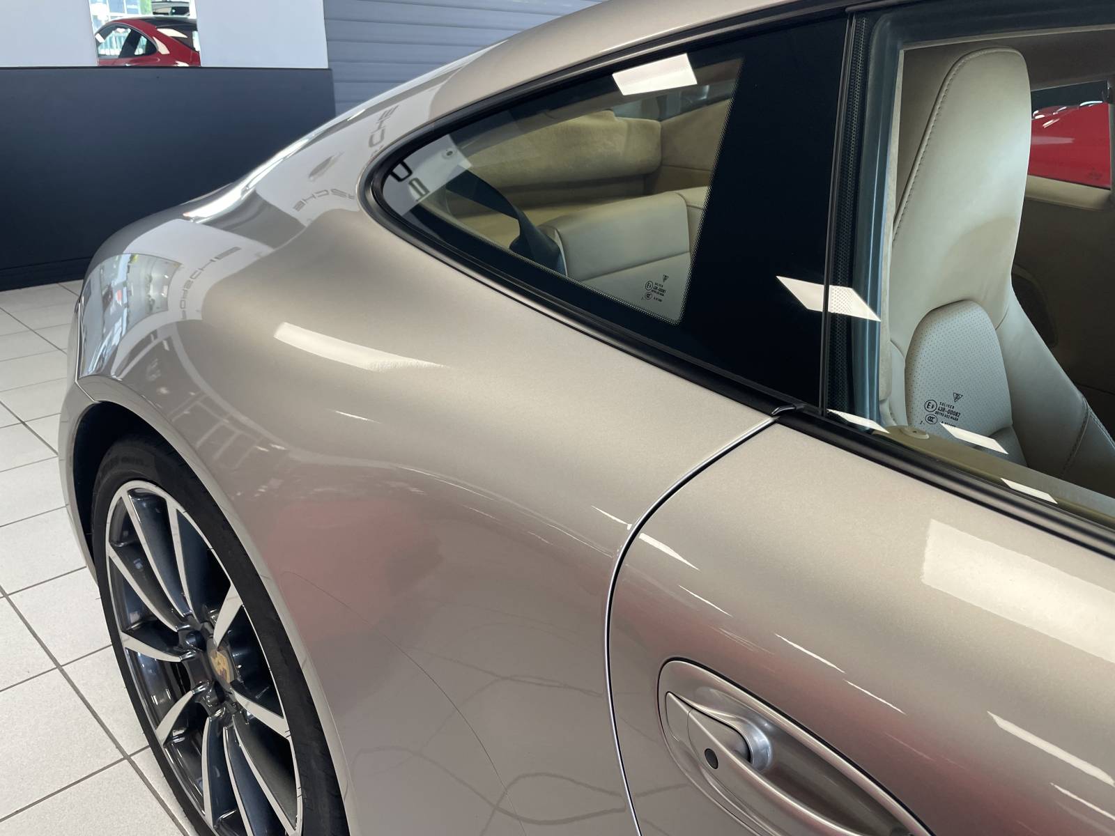 Porsche  991 3.8 400 Carrera 4S PDK tout proche de Uzès dans le Gard