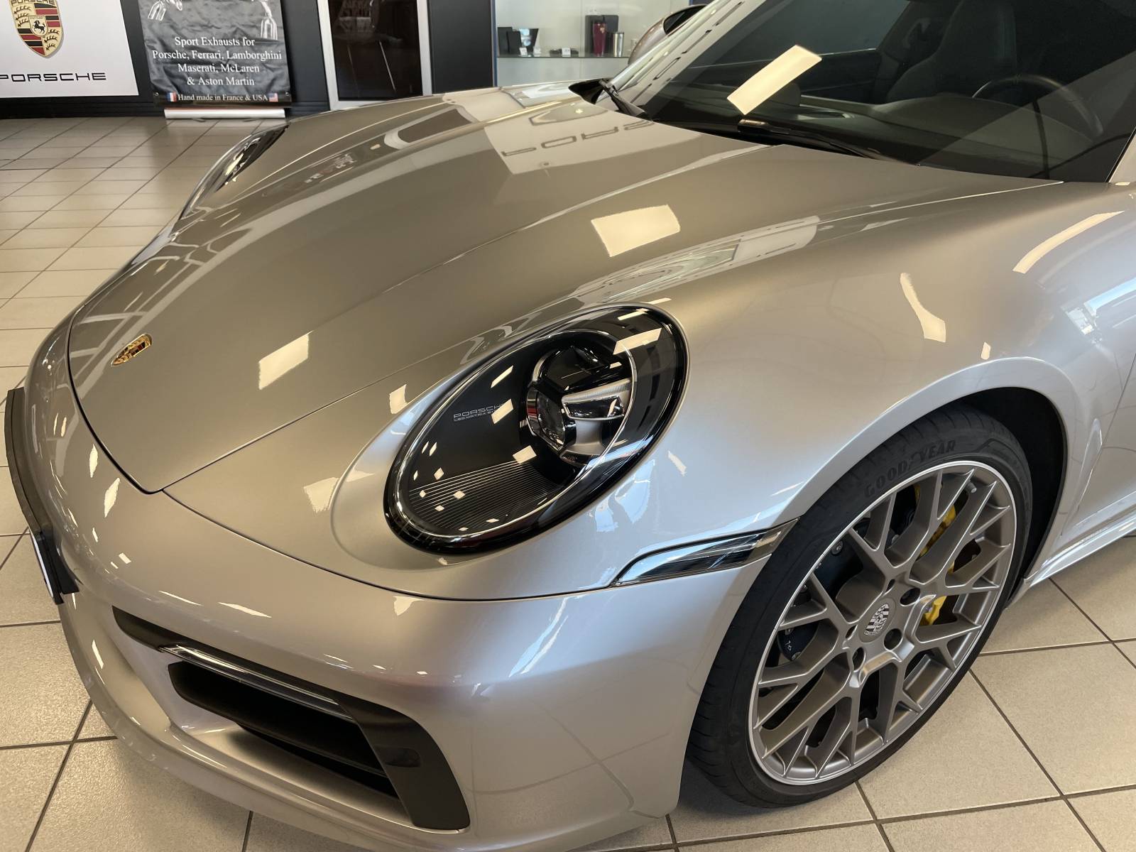 PORSCHE 992 COUPE CARRERA 4S PDK