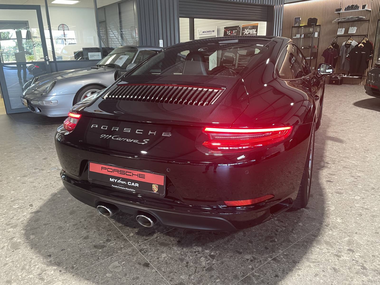 L'élégance intemporelle de la Porsche 991 Carrera S Phase 2 : Votre prochaine occasion.