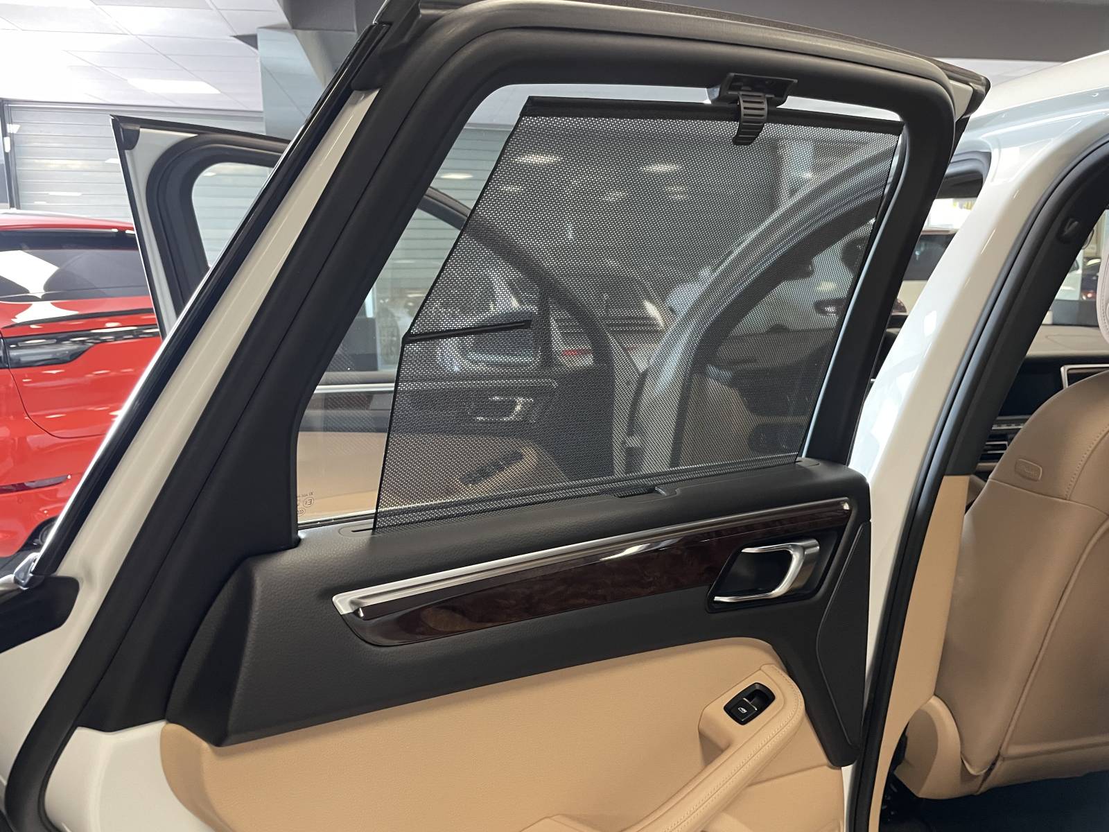 Nîmes : offrez-vous une Porsche Macan S d'occasion de qualité