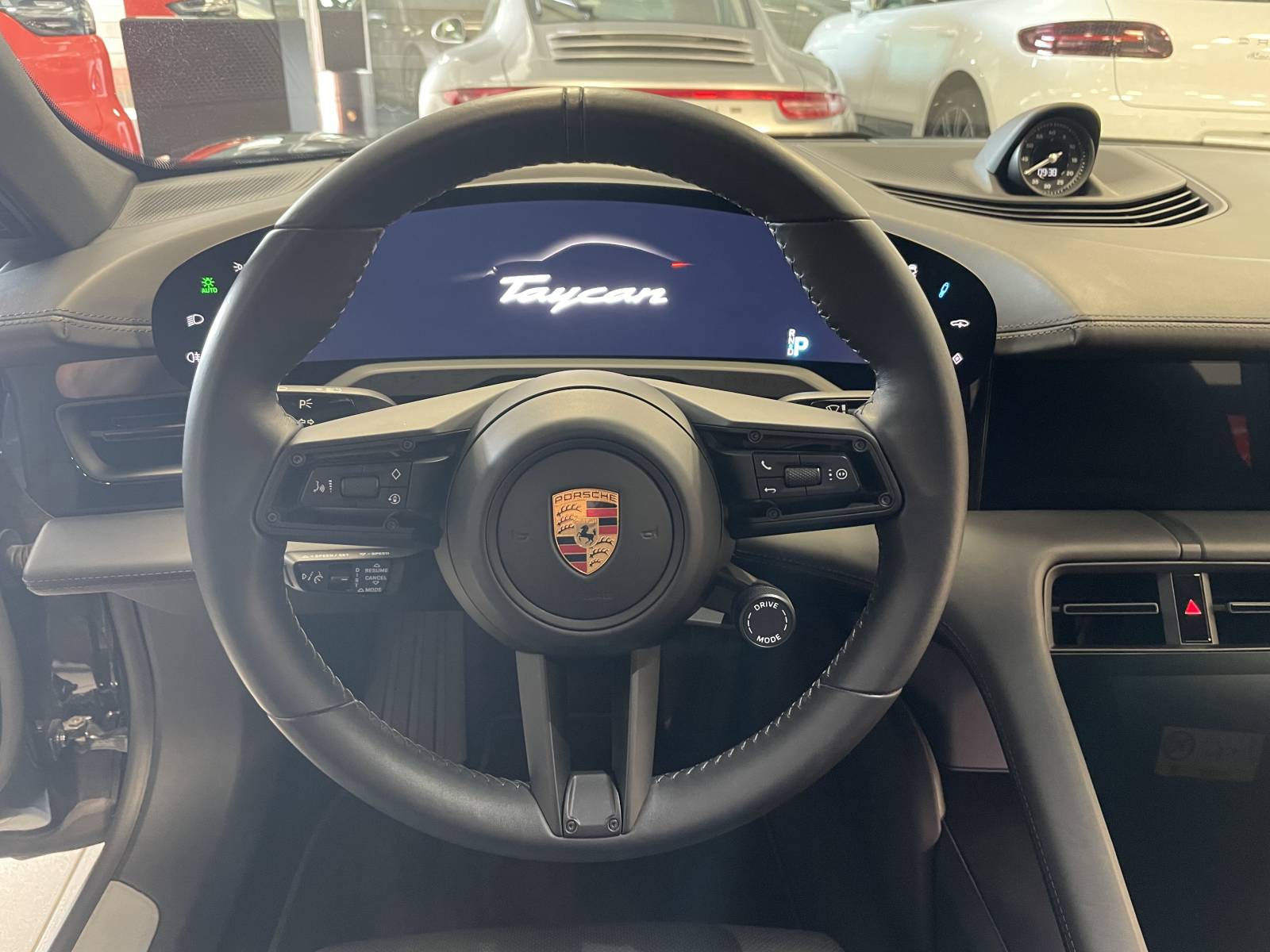 Porsche Taycan I 4S Batterie performance Plus 5PL à vendre tout près du Vaucluse