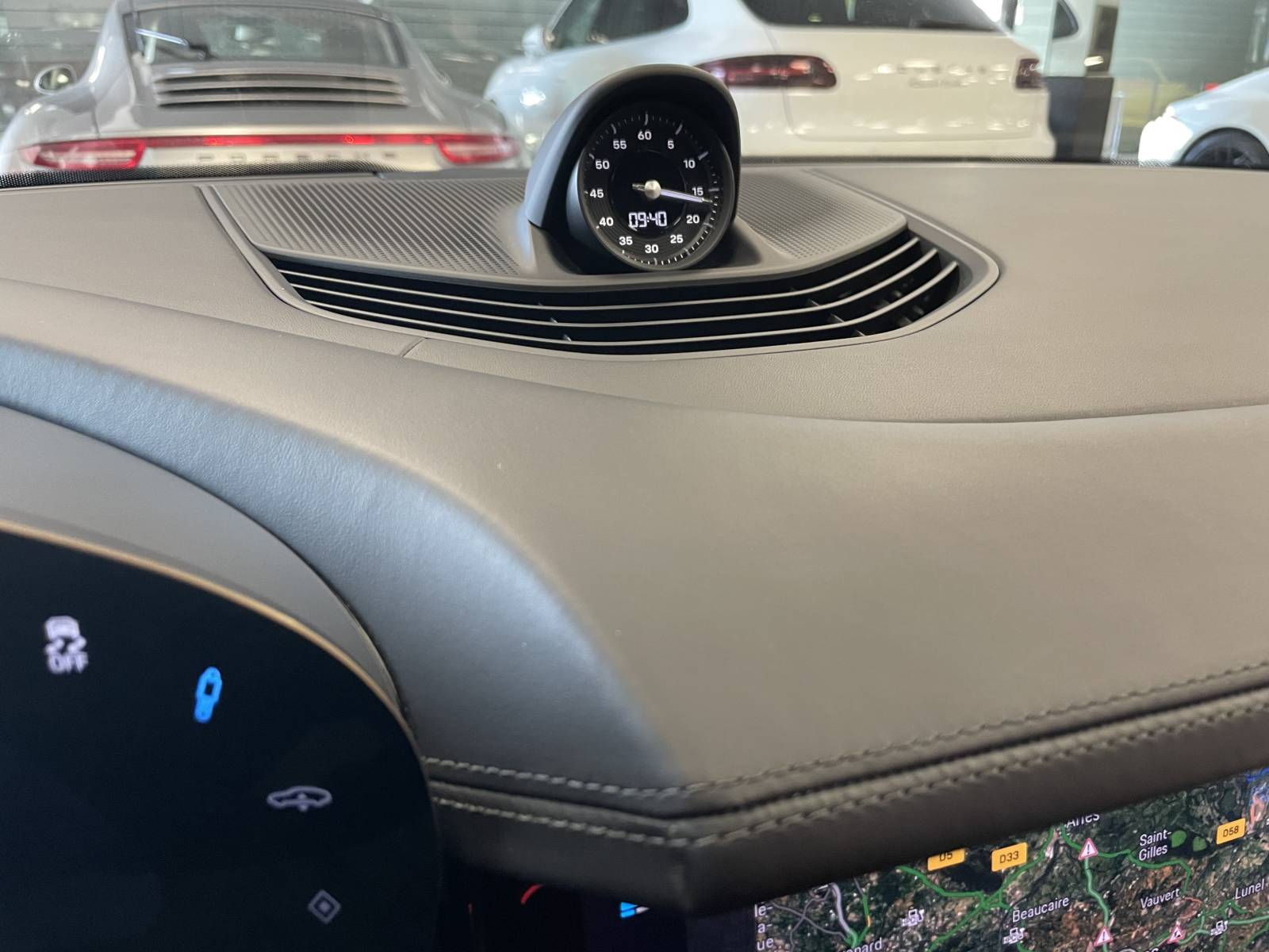 Porsche Taycan I 4S Batterie performance Plus 5PL à vendre tout près du Vaucluse