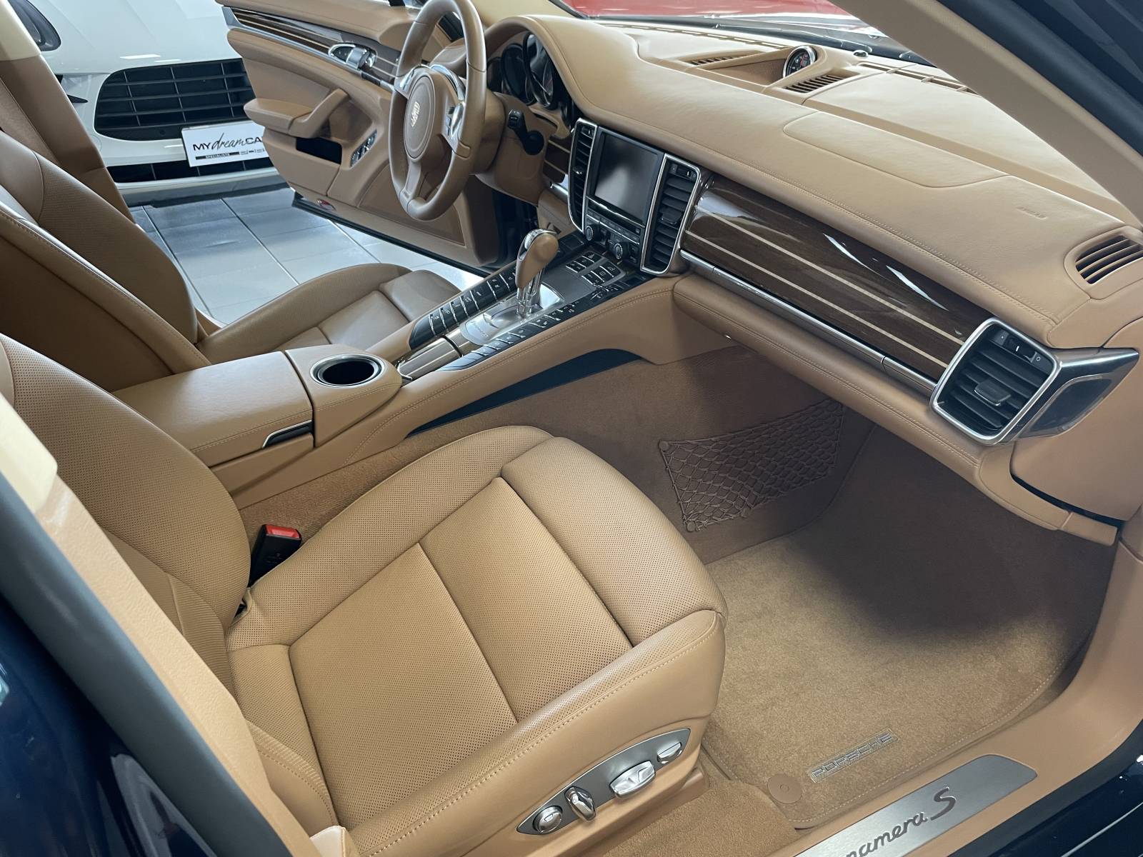 Porsche  Panamera  (2) 3.0 V8 420 à la vente à Nîmes dans le Gard