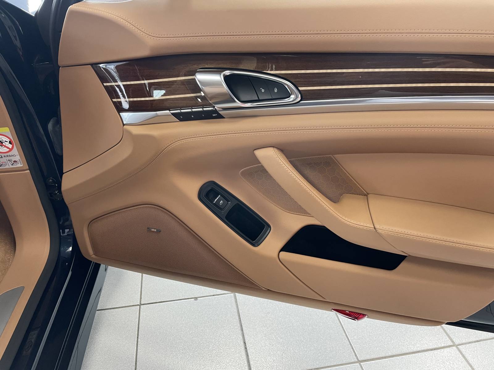Porsche  Panamera  (2) 3.0 V8 420 à la vente à Nîmes dans le Gard