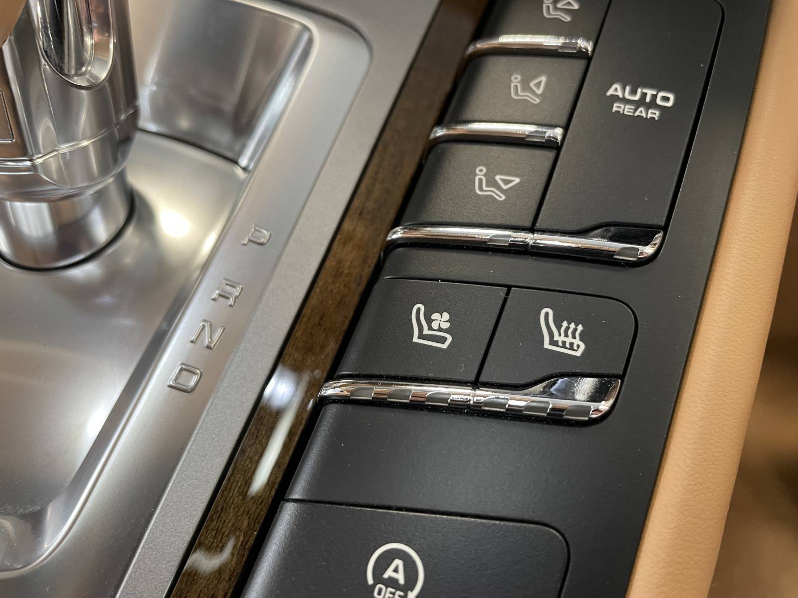 Porsche  Panamera  (2) 3.0 V8 420 à la vente à Nîmes dans le Gard