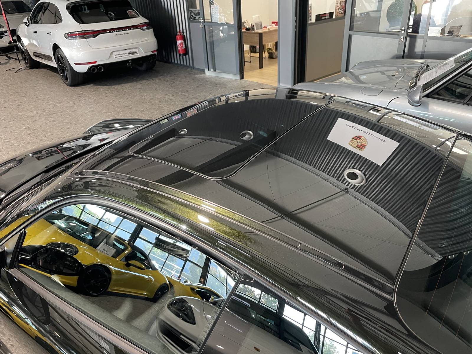 Notre Porsche 997 Carrera S d'occasion, prête pour son prochain propriétaire.