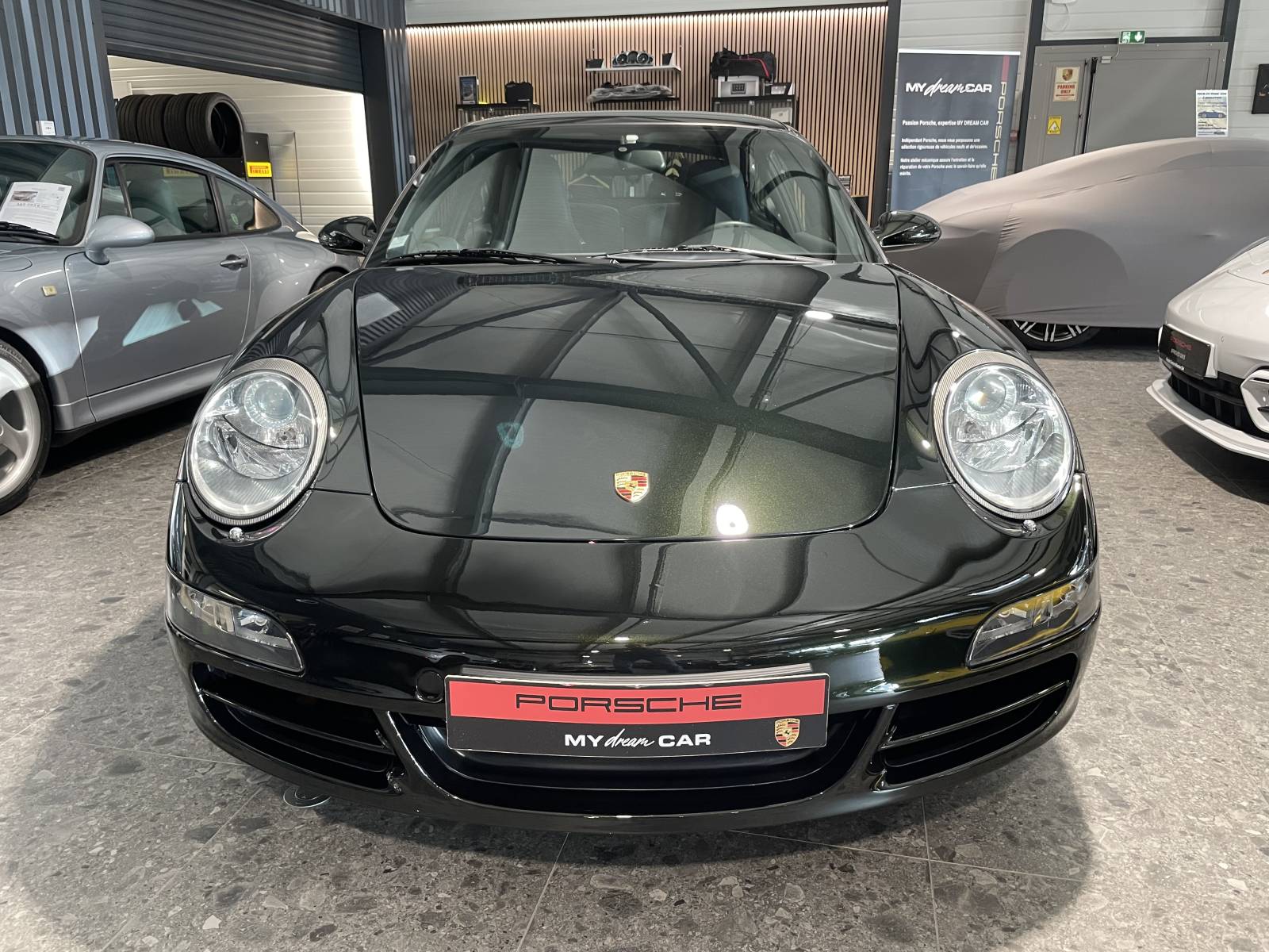 L'arrière mythique de cette Porsche 997 Carrera S d'occasion à Avignon.