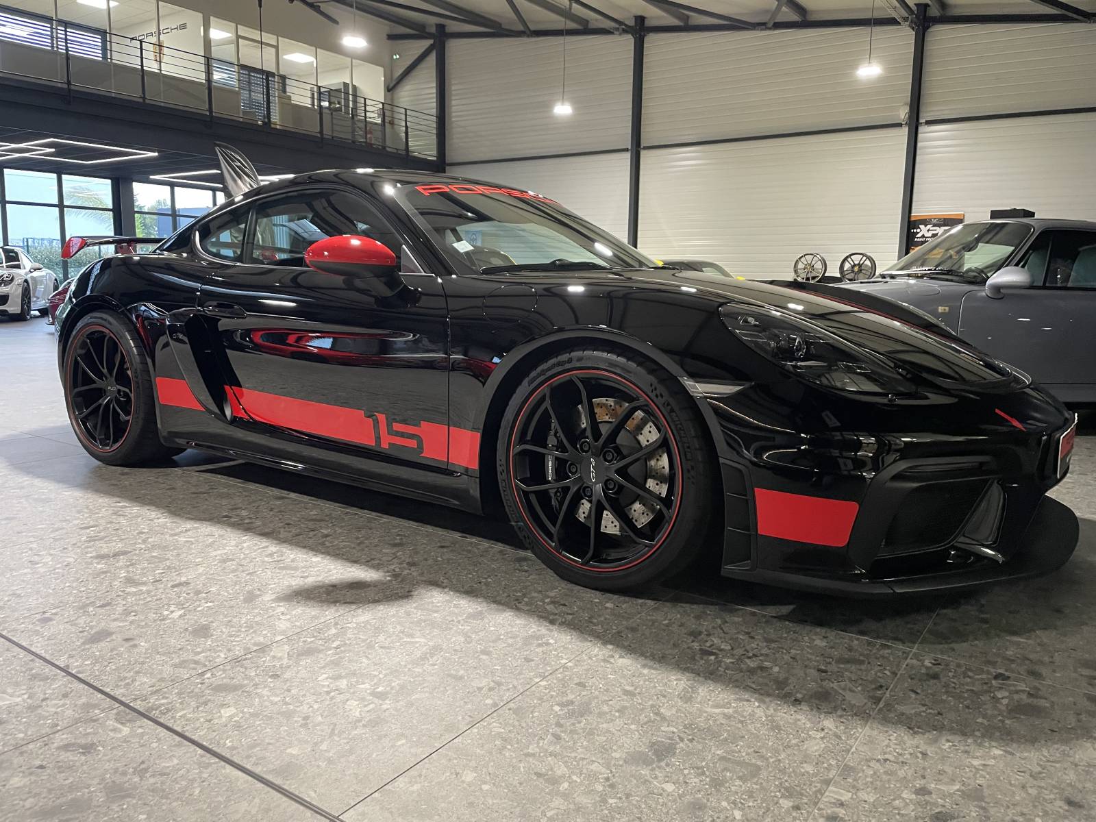 Vente exclusive : 718 Cayman GT4 Cup Edition 15 Ans 2020, moins de 12 000 km.