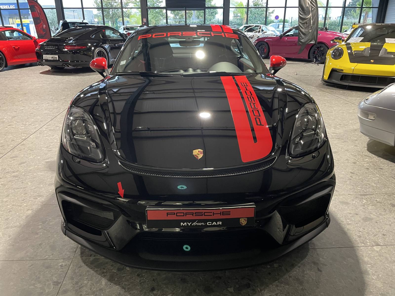 Option BOSE® et cockpit Porsche 718 Cayman GT4 Cup Edition. Achat passion proche Montpellier.