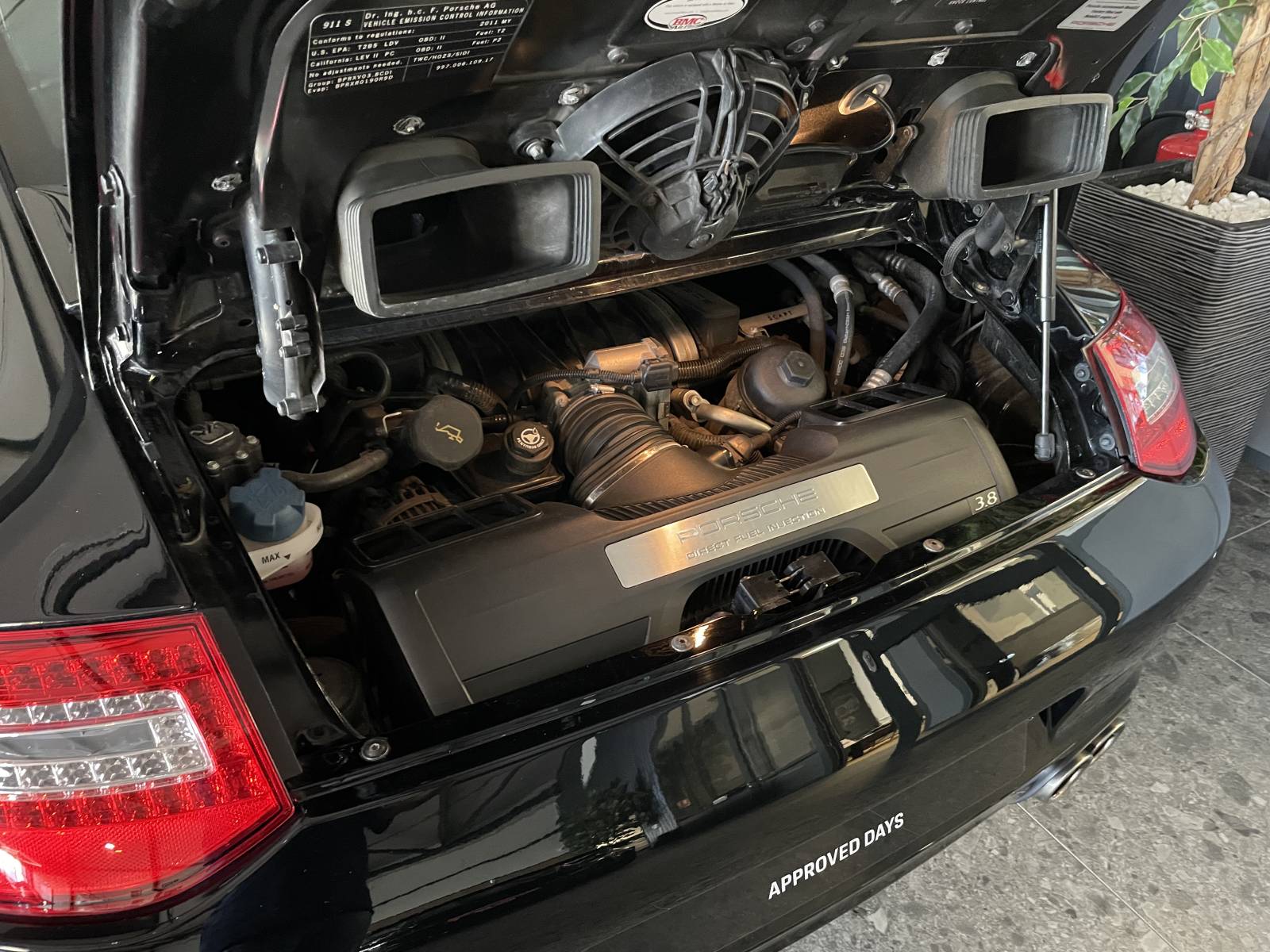 Le poste de conduite : l'essence de la boîte manuelle Porsche