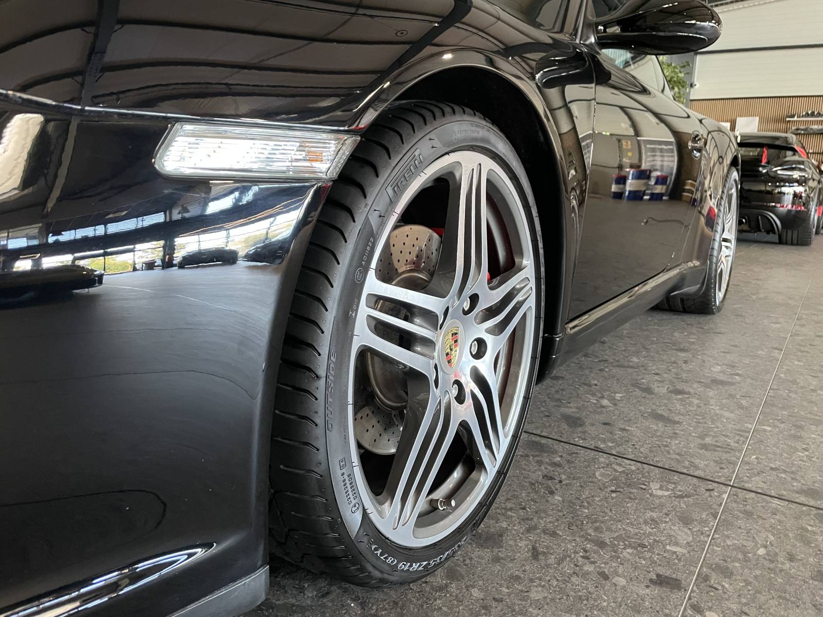 Vue extérieure complète de la Porsche 997 Carrera S Phase 2 occasion