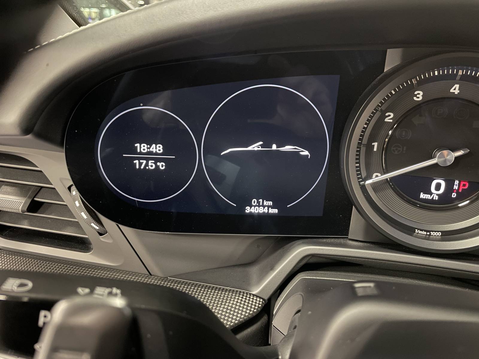 Porsche 992 Carrera 4S Cabriolet d'occasion à la vente près de Saint Rémy de Provence dans les Bouches du Rhône