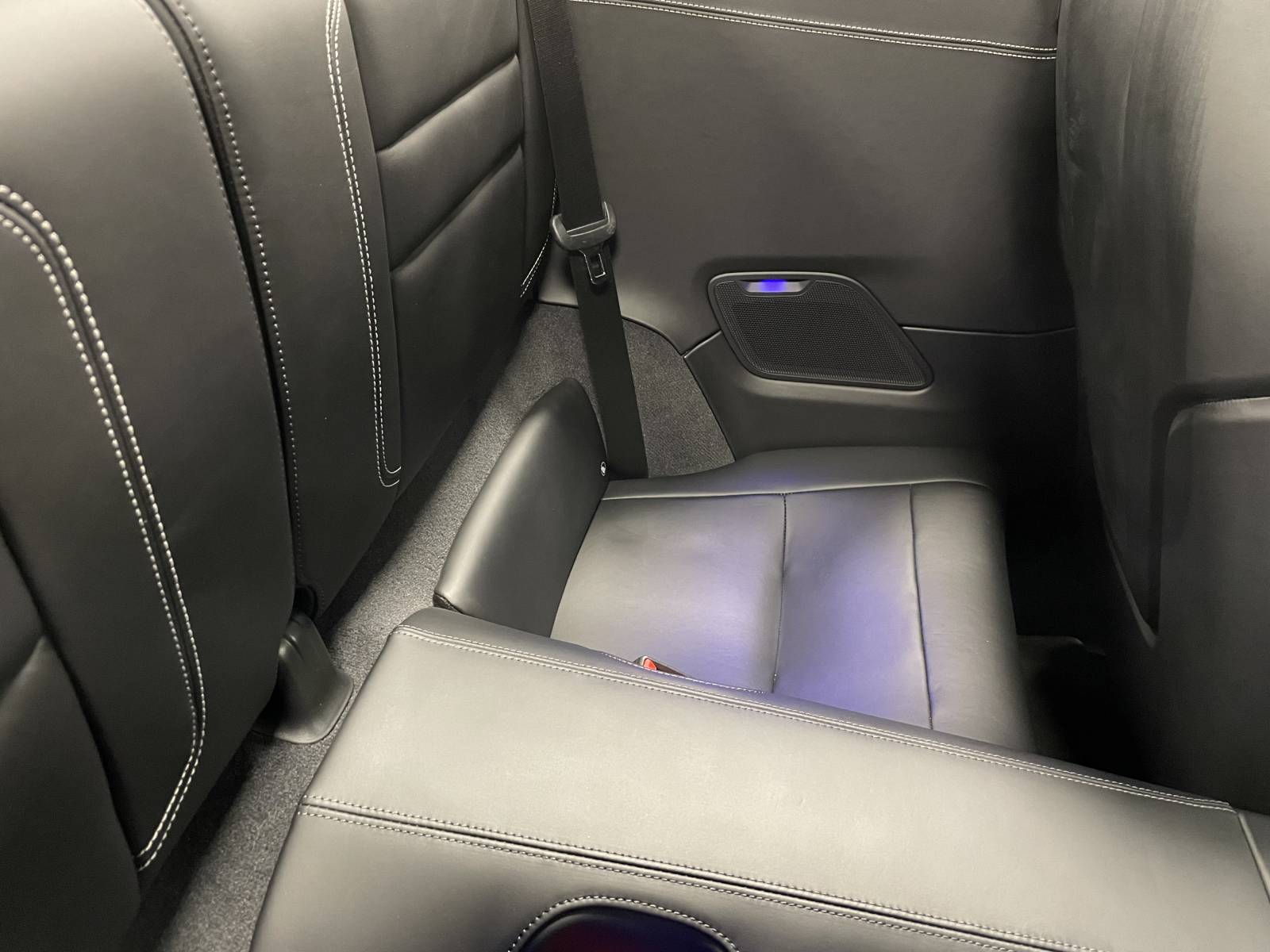 Porsche 992 Carrera 4S Cabriolet d'occasion à la vente près de Saint Rémy de Provence dans les Bouches du Rhône